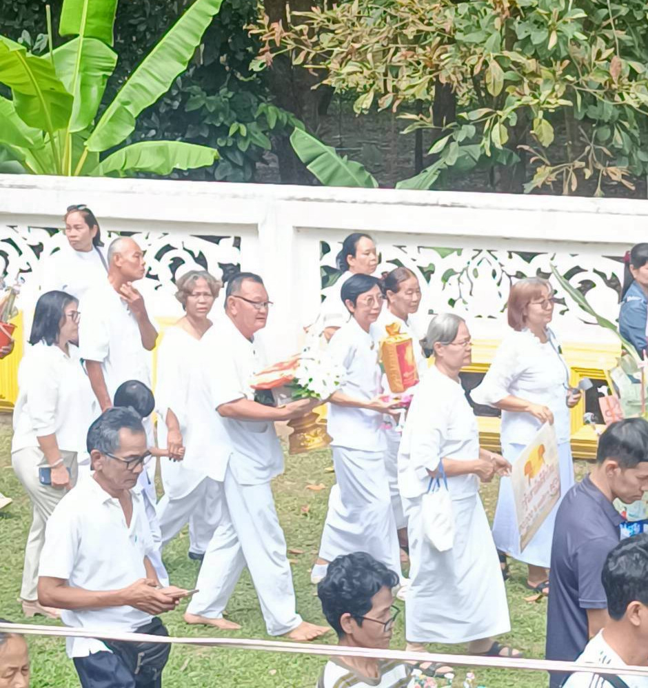 ภาพร่วมพิธีกรรมวัดแก้วฟ้ารังษี