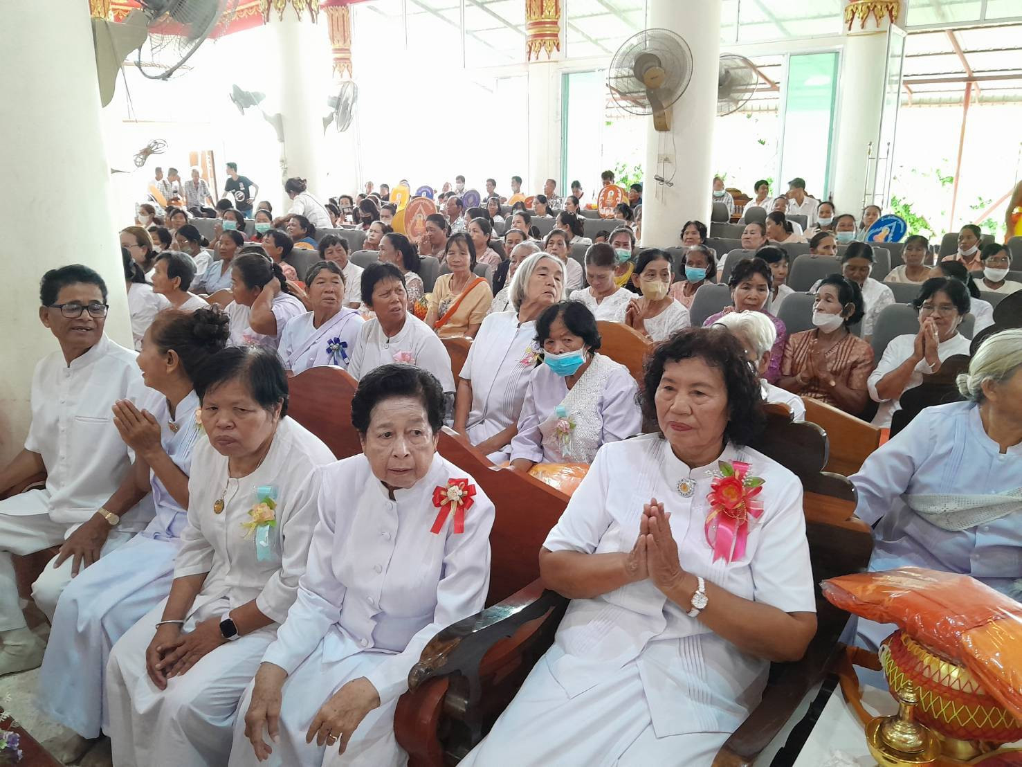 ภาพร่วมพิธีกรรมวัดราชพฤกษ์