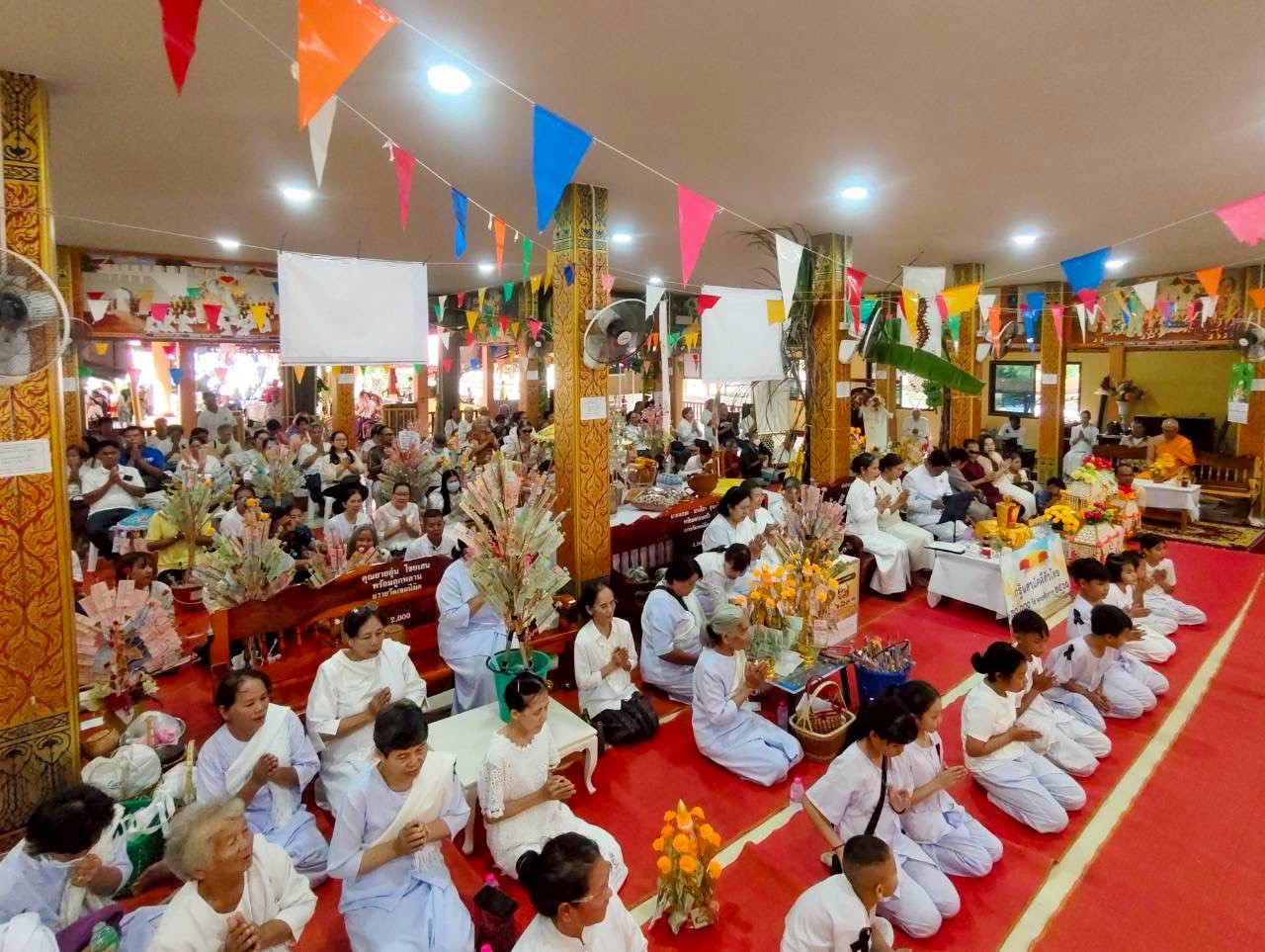 ภาพร่วมพิธีกรรมวัดเขตนิมิต