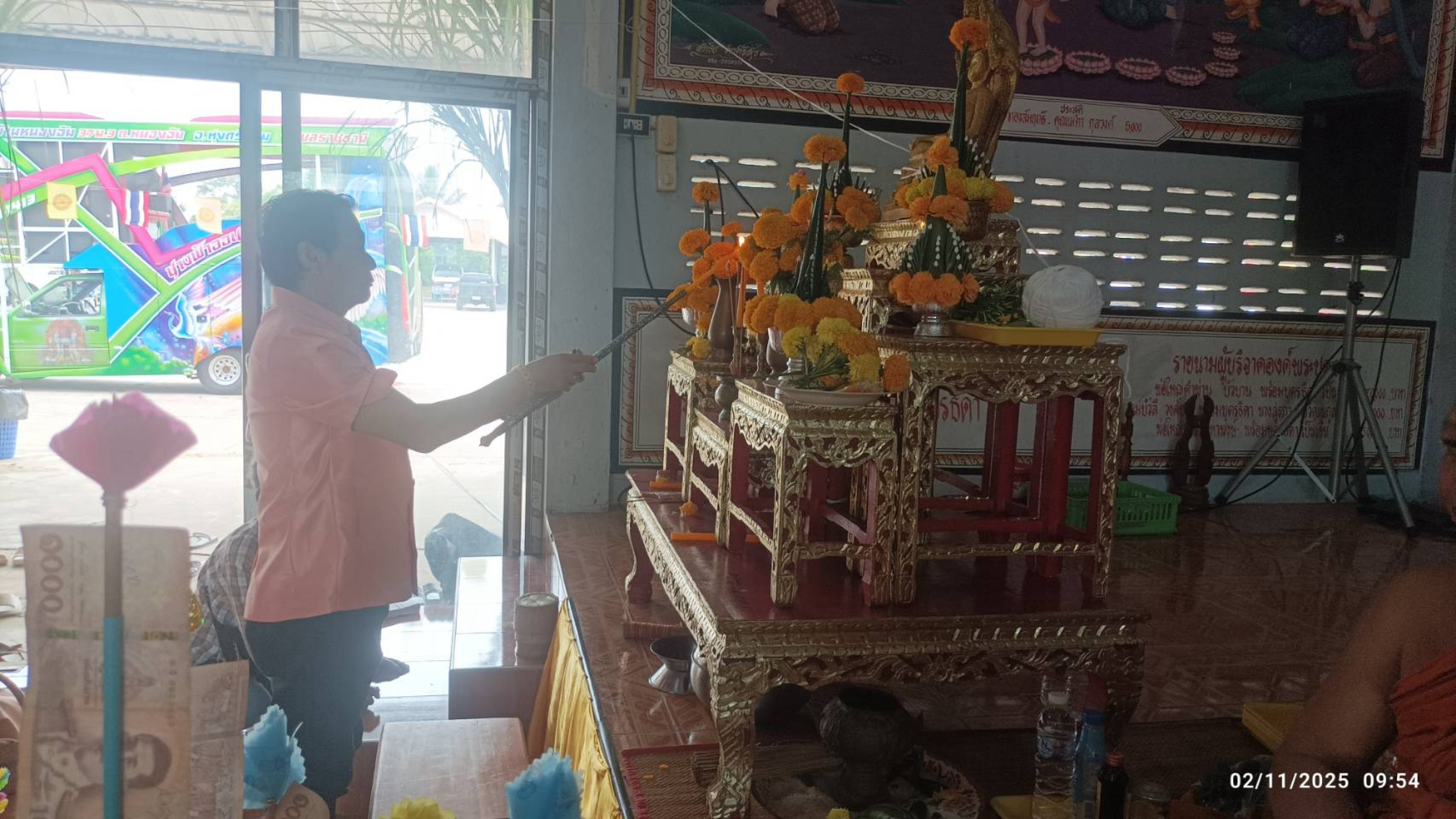 ภาพร่วมพิธีกรรมวัดหนองอ้ม