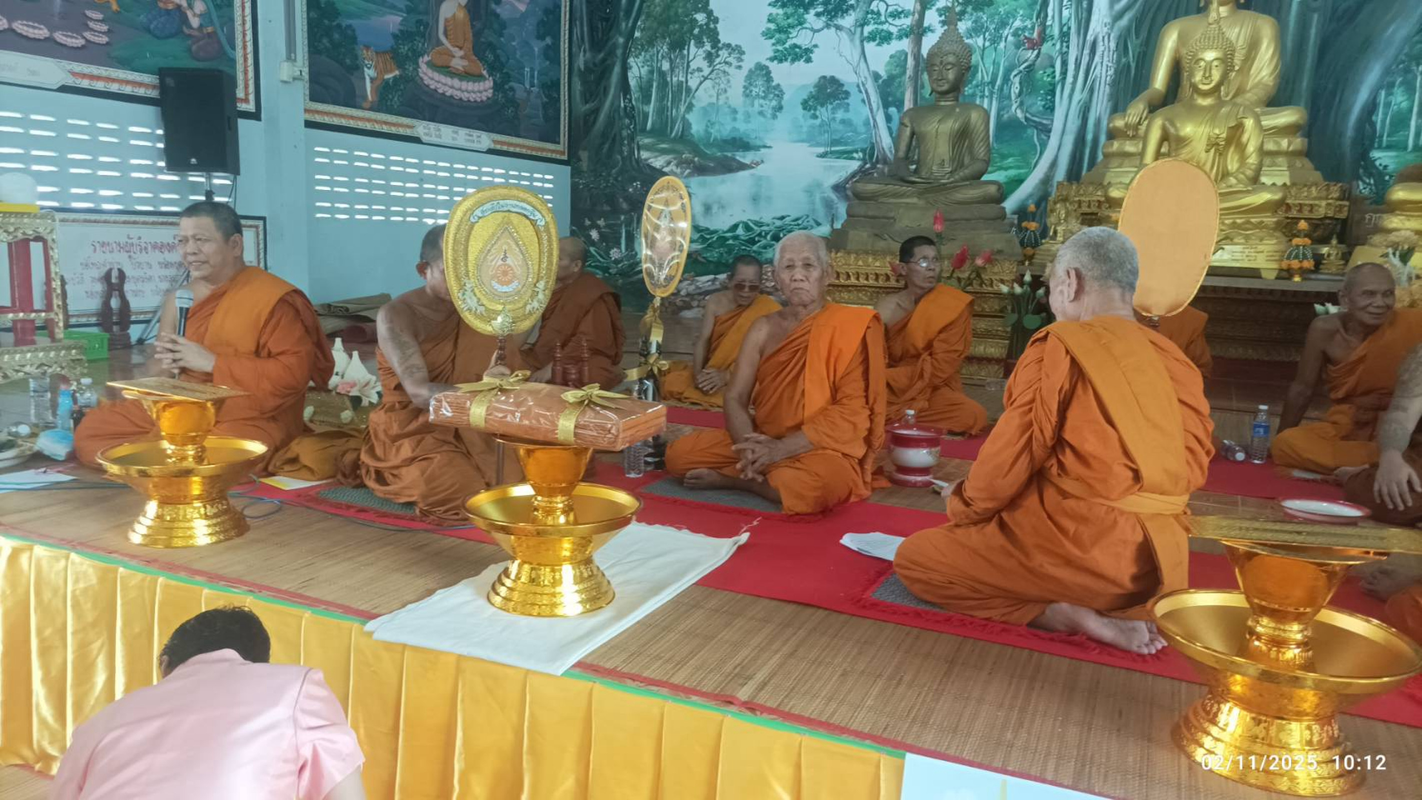 ภาพร่วมพิธีกรรมวัดหนองอ้ม