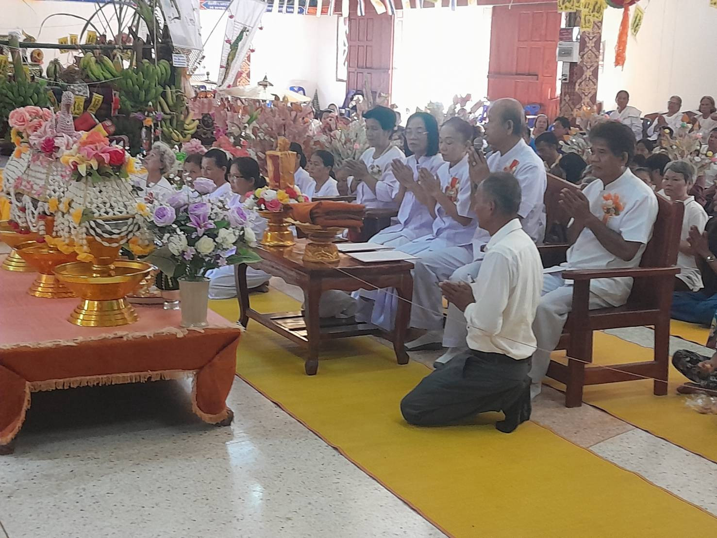 ภาพกล่าวคำถวายกฐินวัดจันทร์เกษม