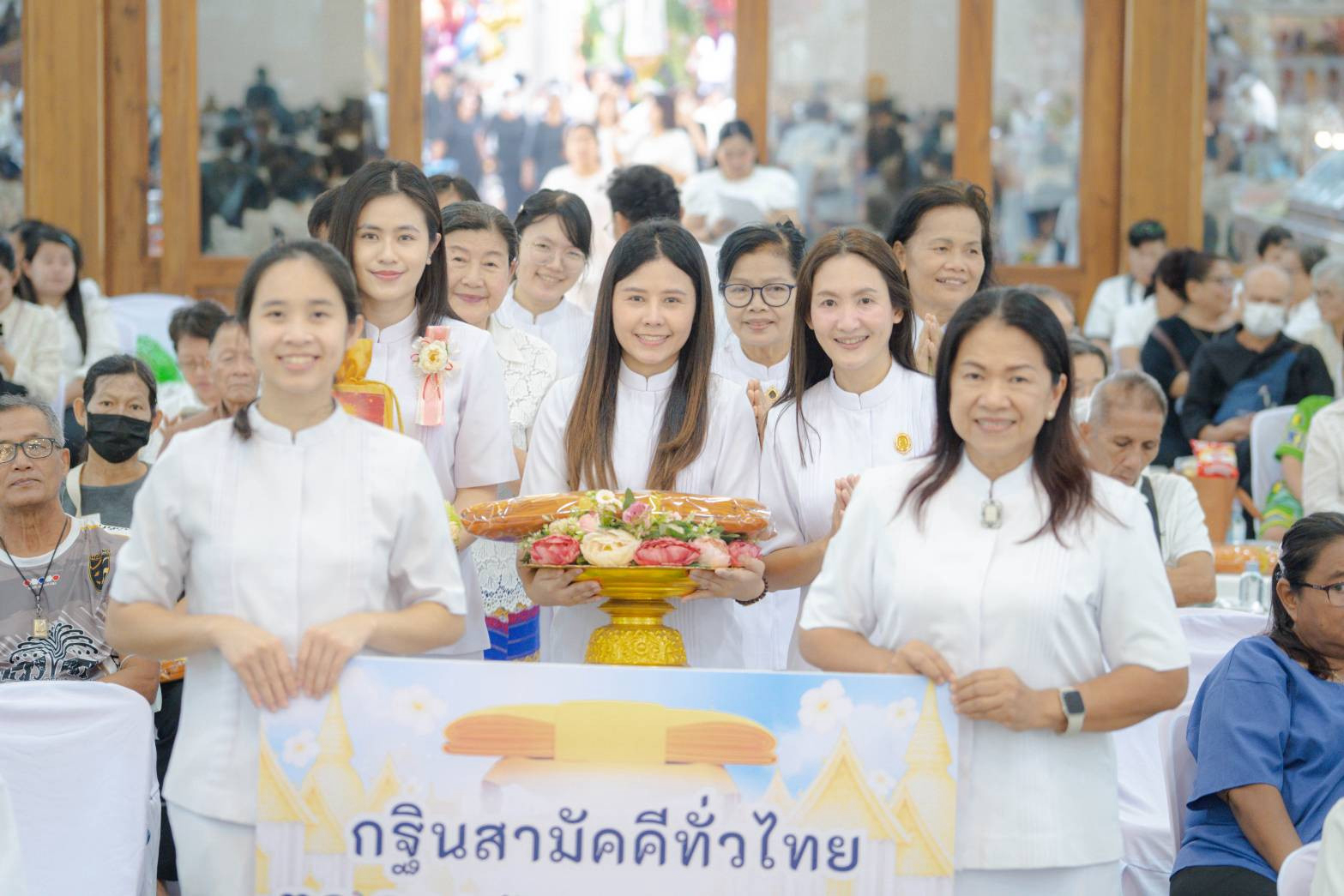 ภาพร่วมพิธีกรรมวัดเจริญราษฎร์บำรุง