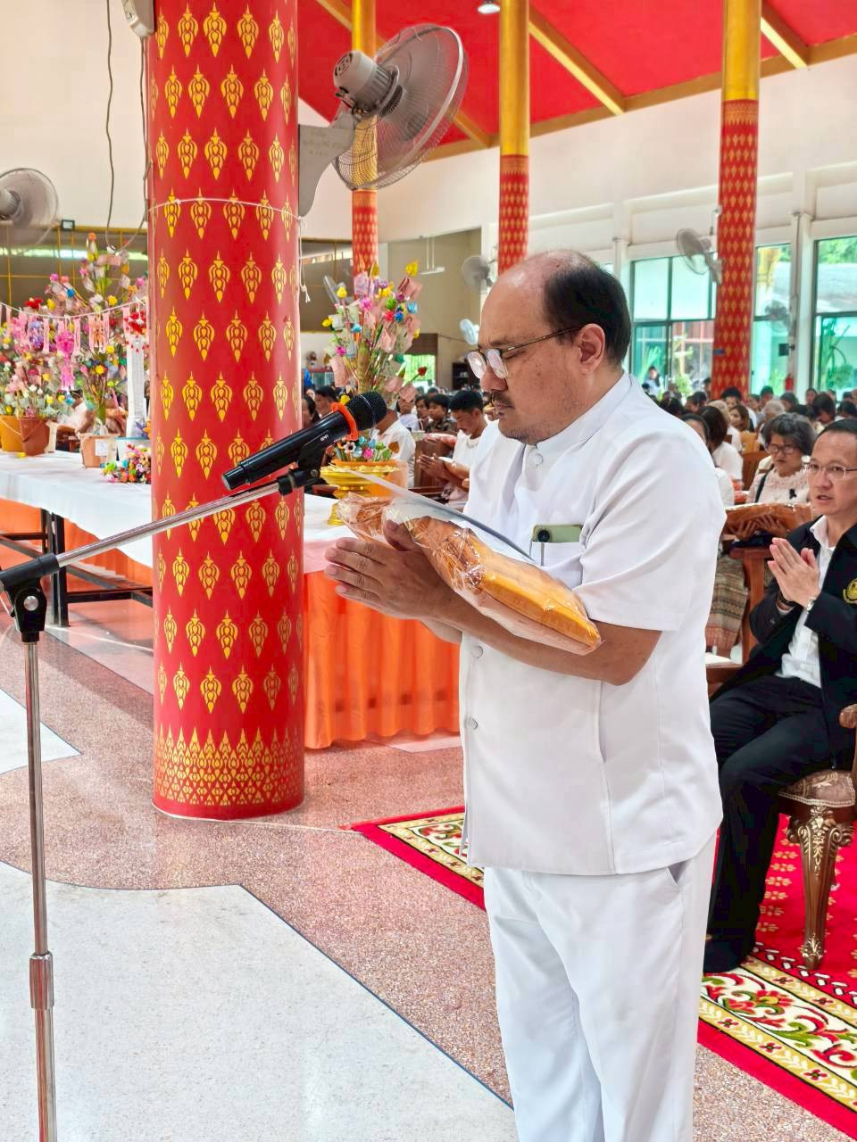 ภาพร่วมพิธีกรรมวัดหนองเสือ