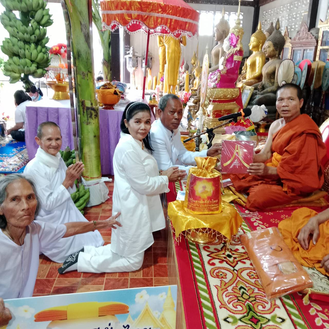 ภาพร่วมพิธีกรรมวัดรางเสน่ห์