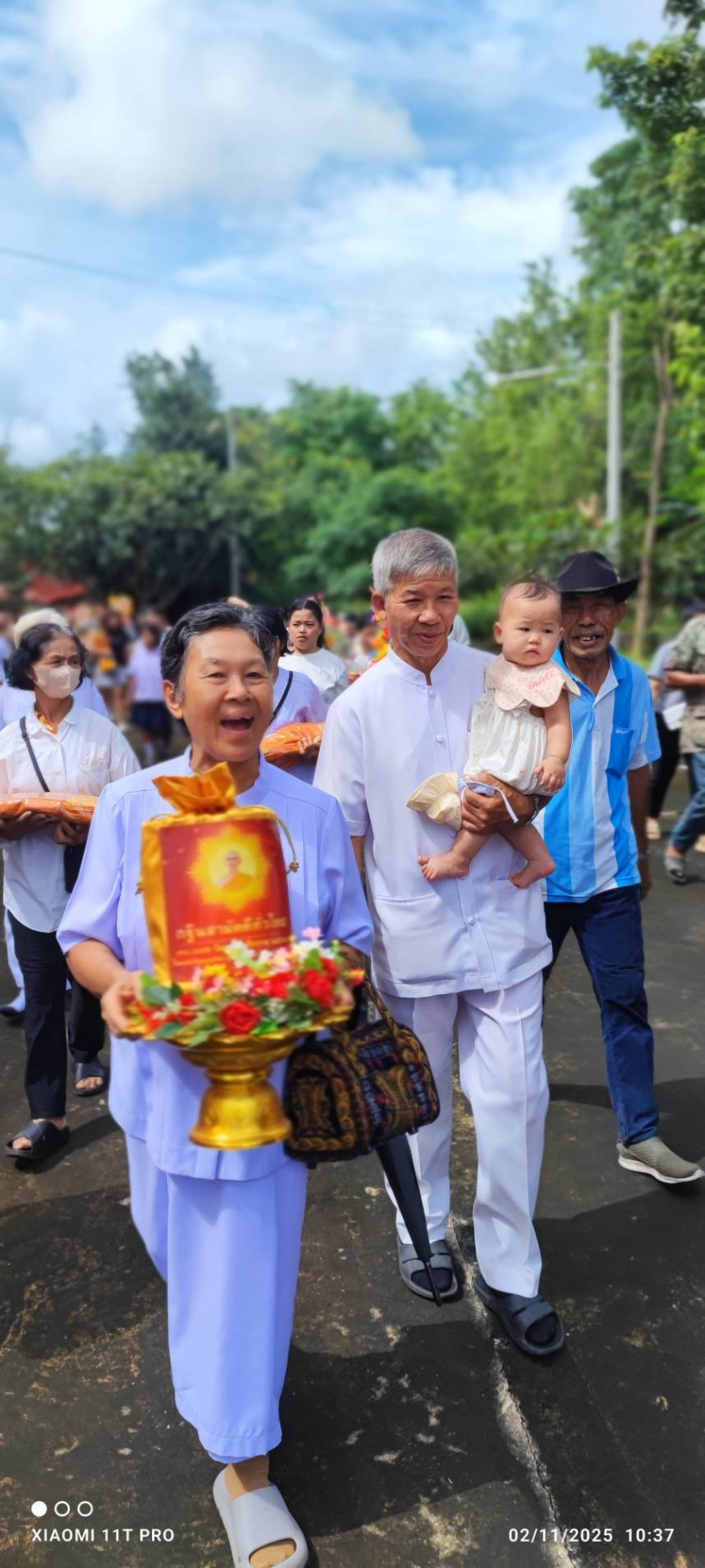 ภาพร่วมพิธีกรรมวัดโป่งยอ