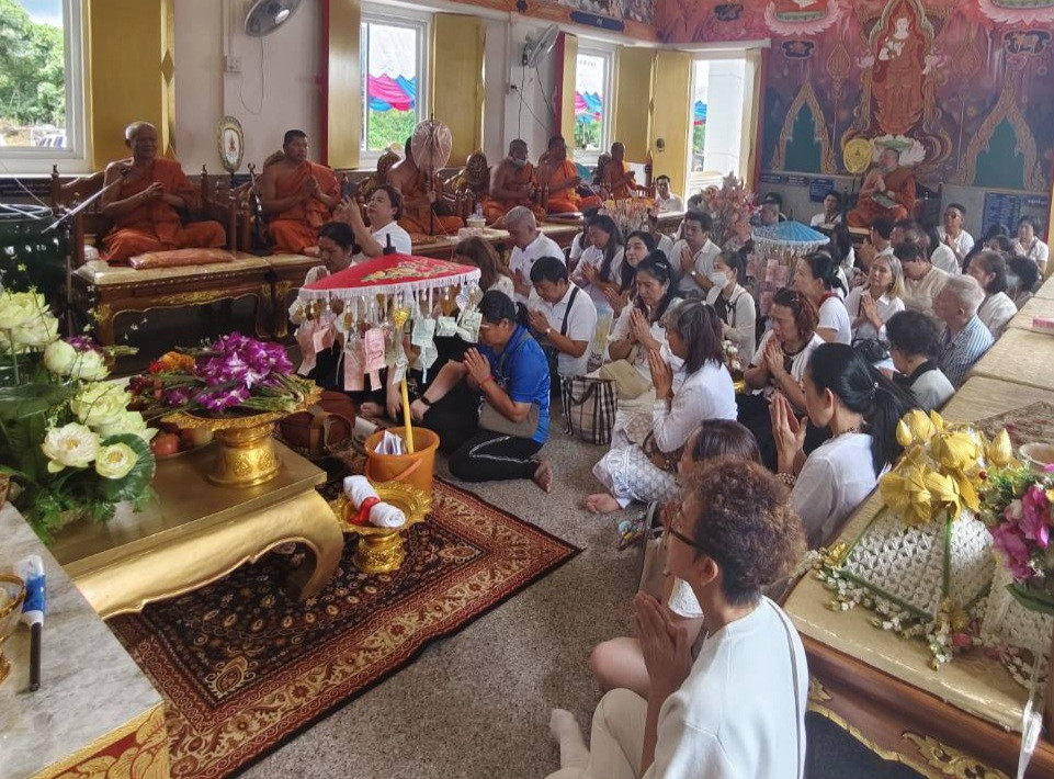 ภาพร่วมพิธีกรรมวัดบัวหลวงกาญจนา