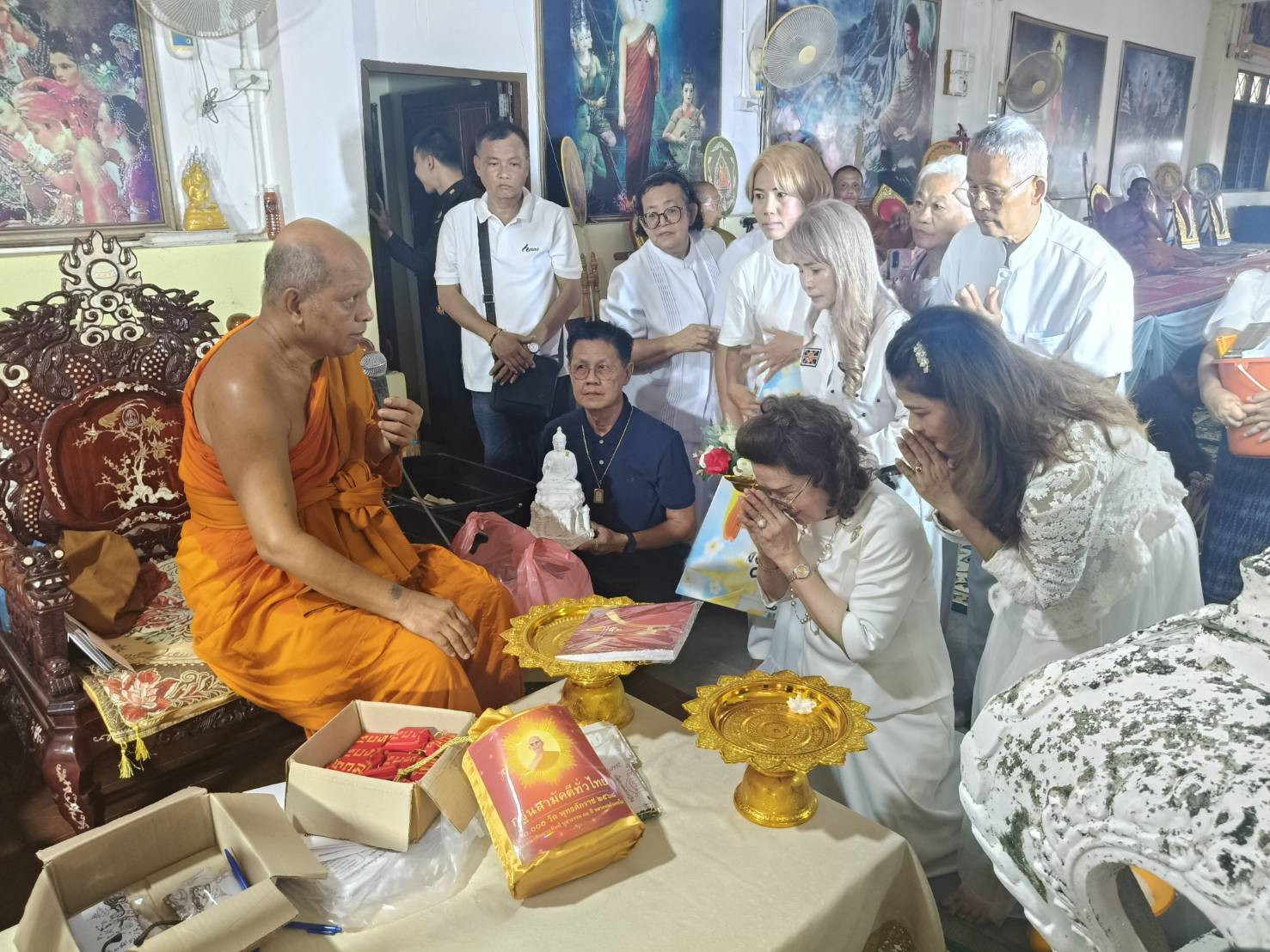 ภาพร่วมพิธีกรรมวัดท่าเจดีย์