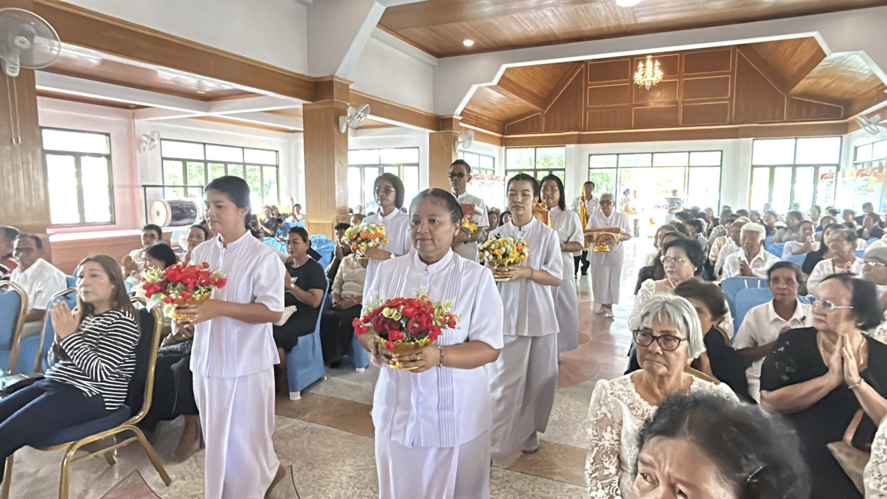 ภาพร่วมพิธีกรรมวัดอุไดพัฒนาวาส