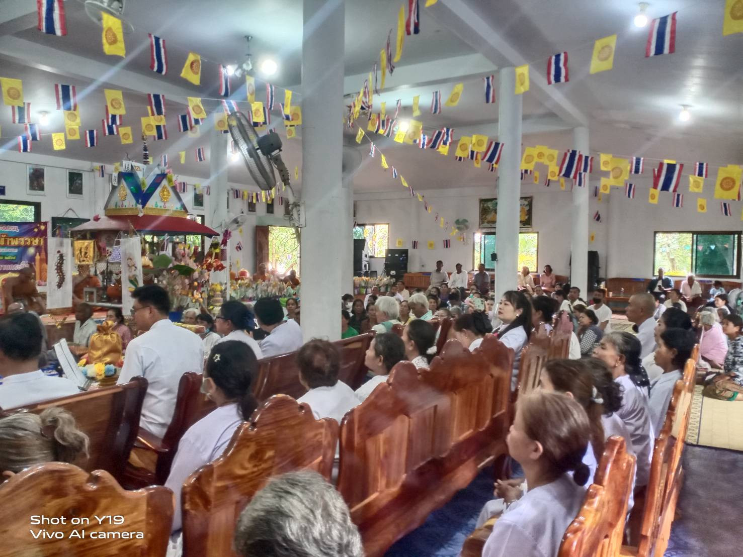 ภาพร่วมพิธีกรรมวัดกาบกระบือ