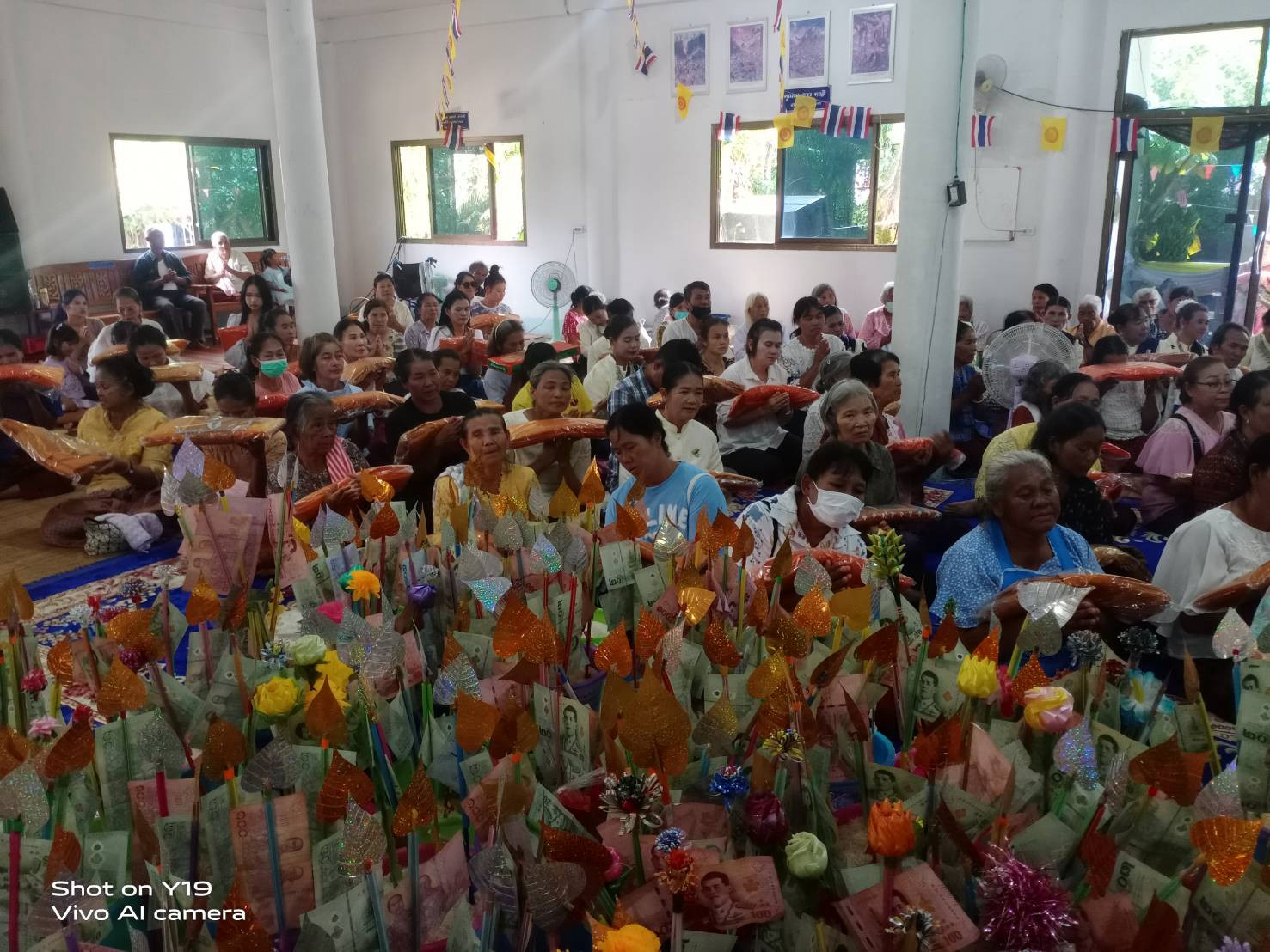 ภาพร่วมพิธีกรรมวัดกาบกระบือ