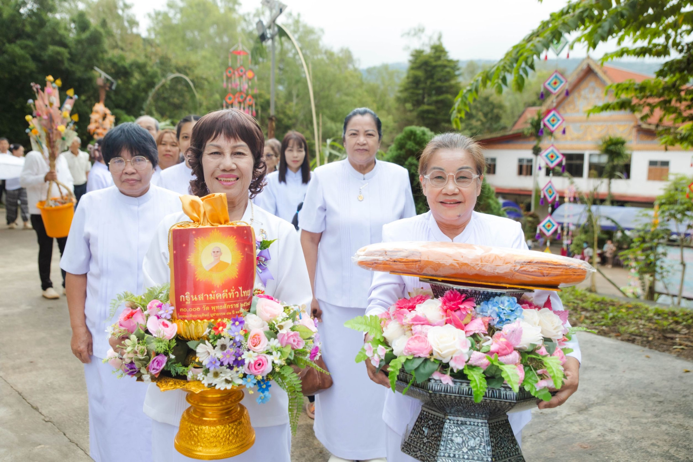 ภาพร่วมพิธีกรรมวัดศรีภูเรือ