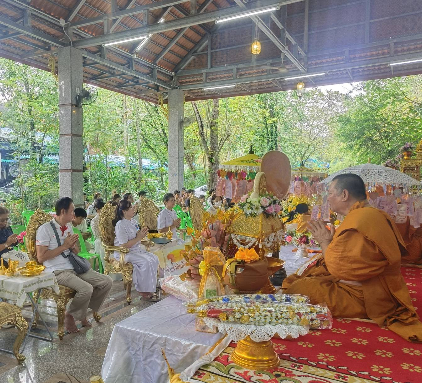 ภาพร่วมพิธีกรรมวัดใหม่ราษฎร์นุกูล