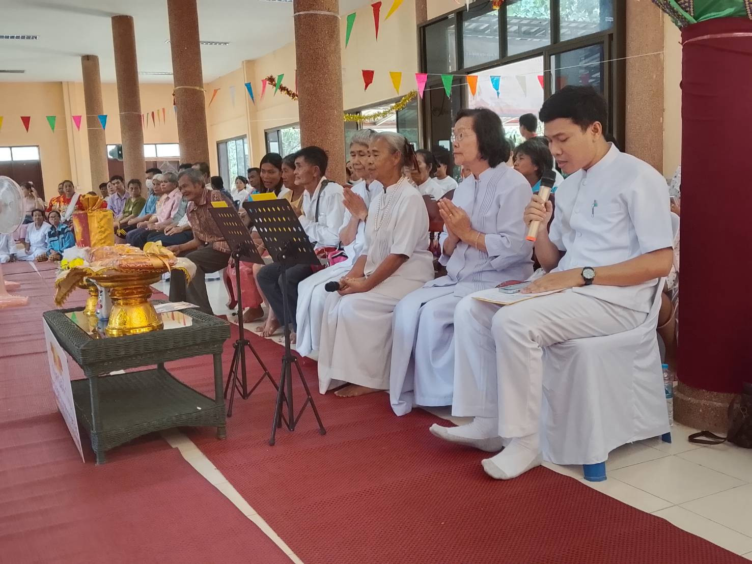 ภาพร่วมพิธีกรรมสำนักสงฆ์บ้านขุนศรี