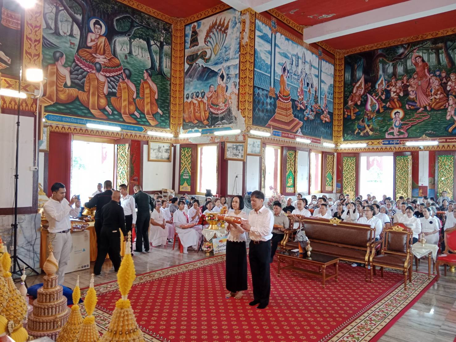 ภาพร่วมพิธีกรรมวัดวังก์พง