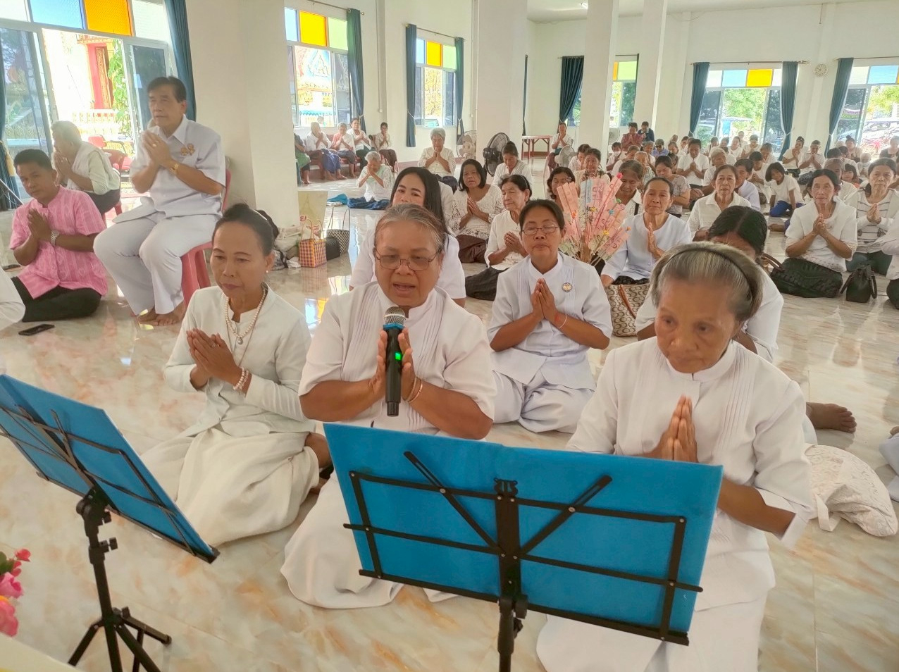 ภาพกล่าวคำถวายกฐินวัดวิเศษชัยศรี