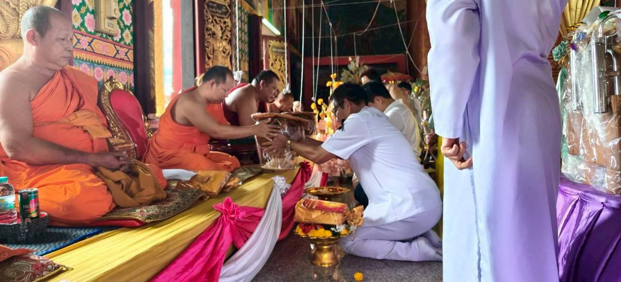 ภาพร่วมพิธีกรรมวัดดอนมูล