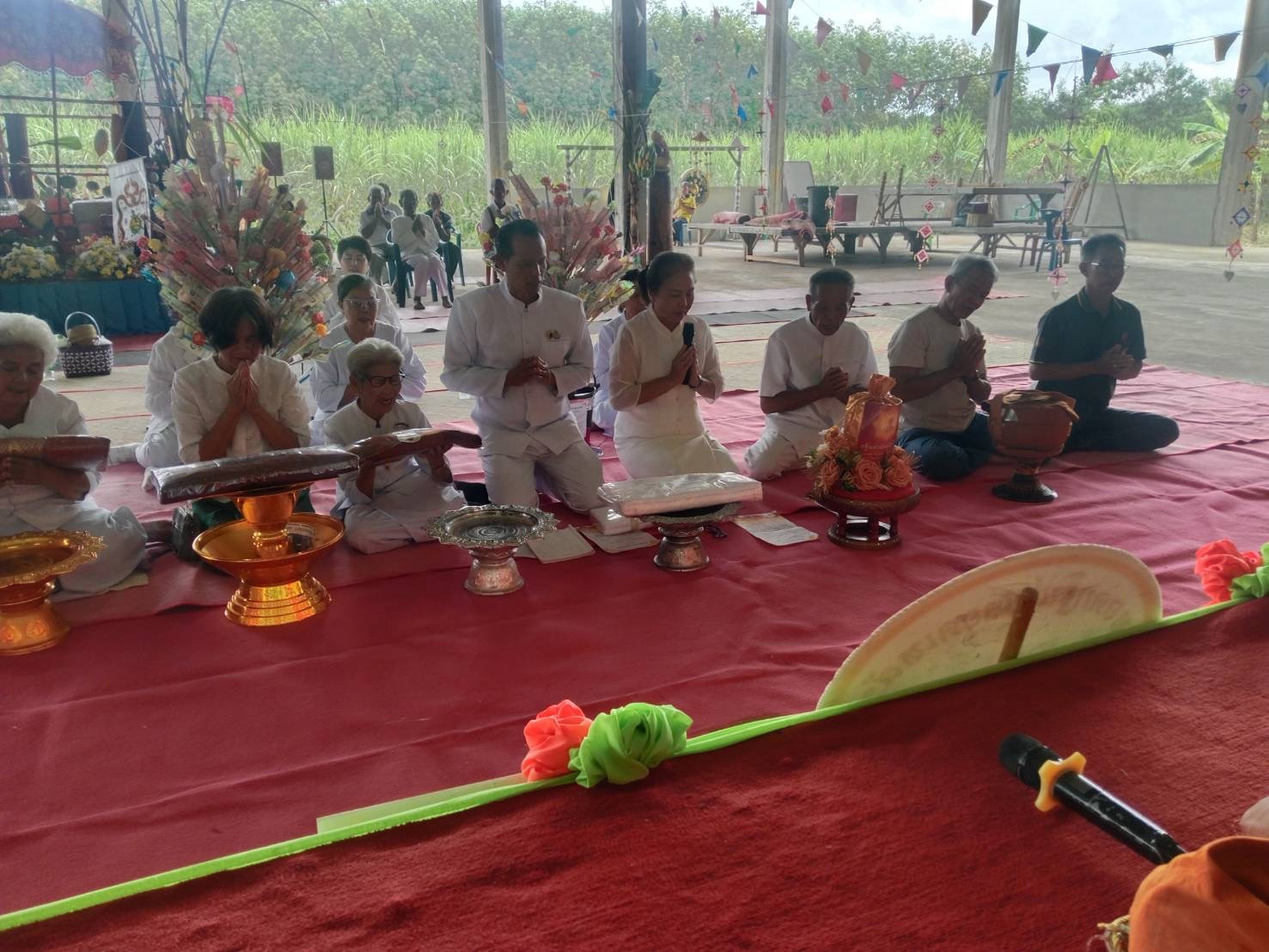 ภาพร่วมพิธีกรรมวัดสุคนธาบรรพต