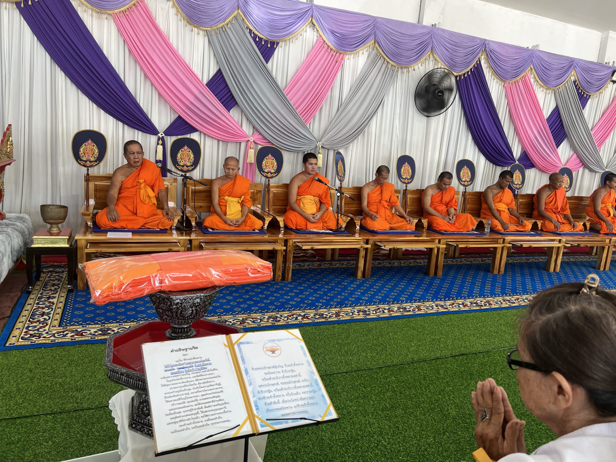 ภาพร่วมพิธีกรรมวัดใหม่ลาดวิถี