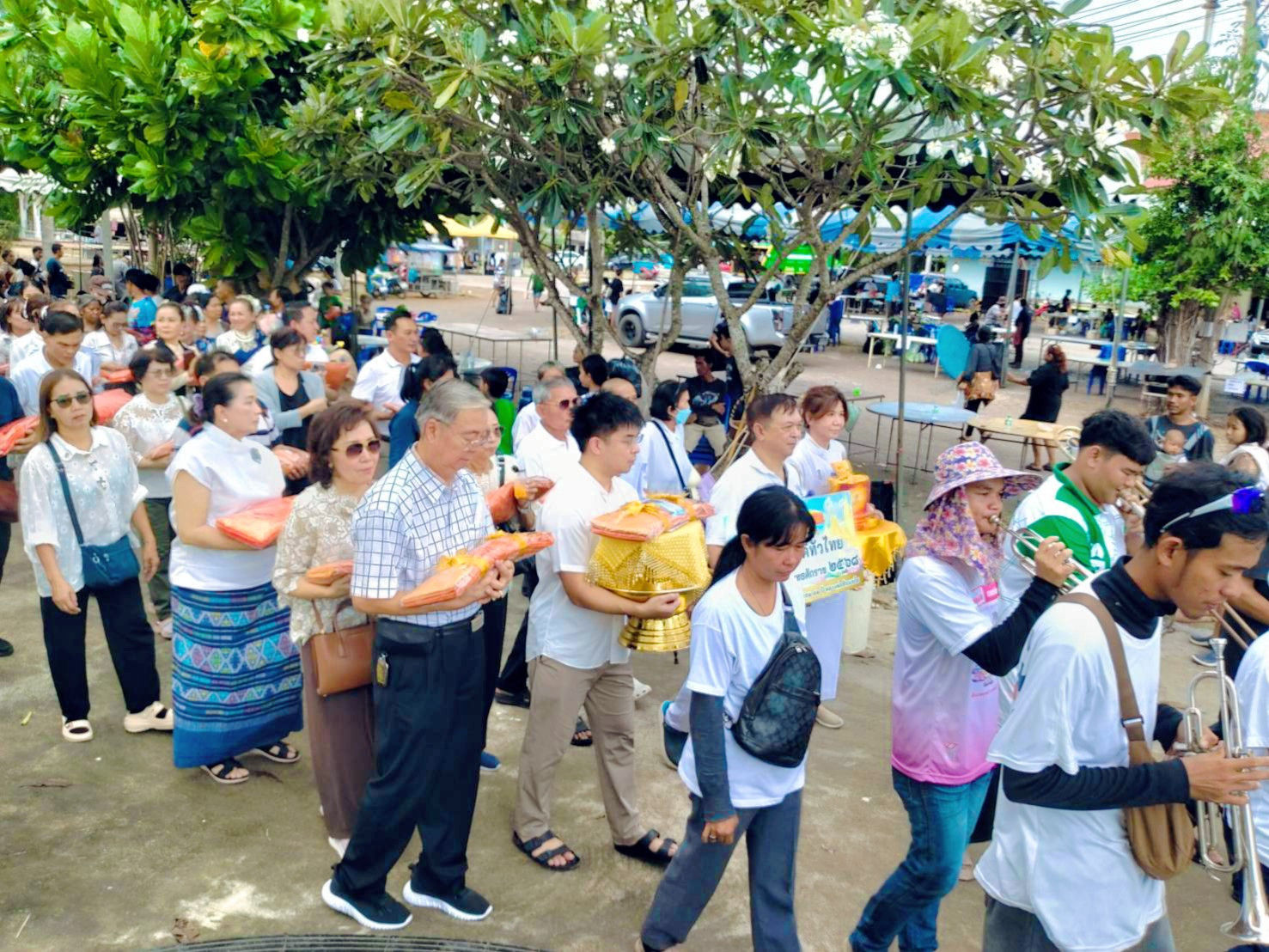 ภาพร่วมพิธีกรรมวัดใหม่บางปืน