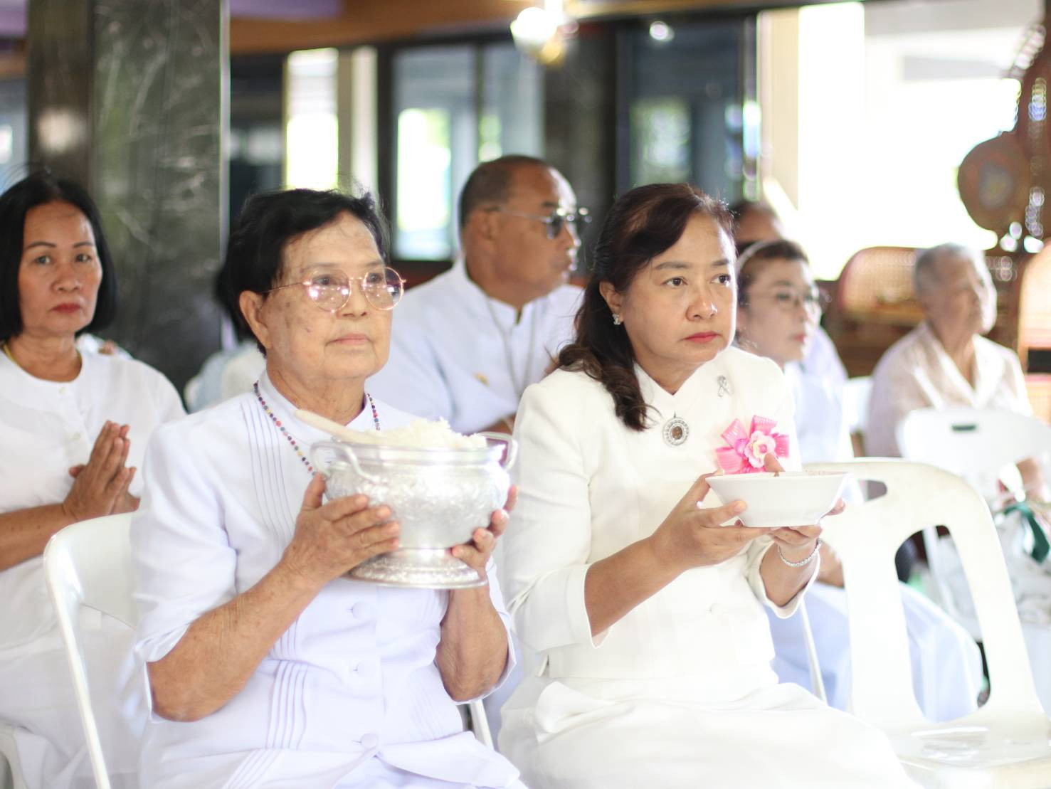 ภาพร่วมพิธีกรรมวัดบ้านด่านศรัทธาอุดม