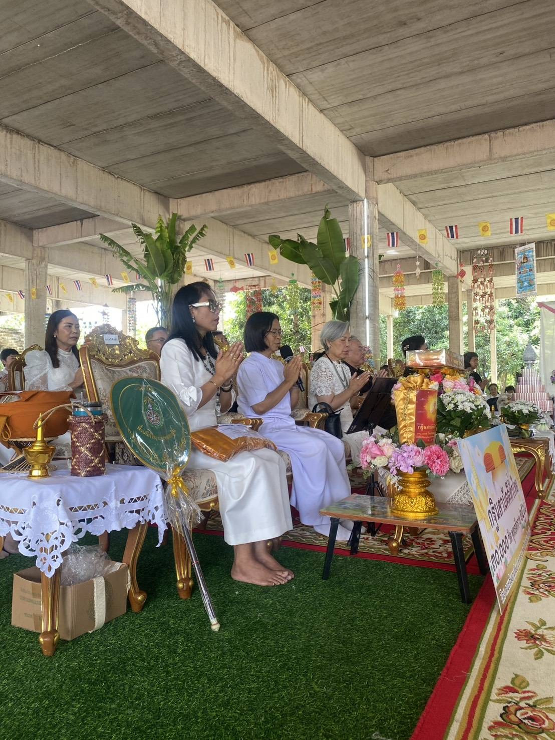 ภาพร่วมพิธีกรรมวัดสายอำพันธ์เอมสาร