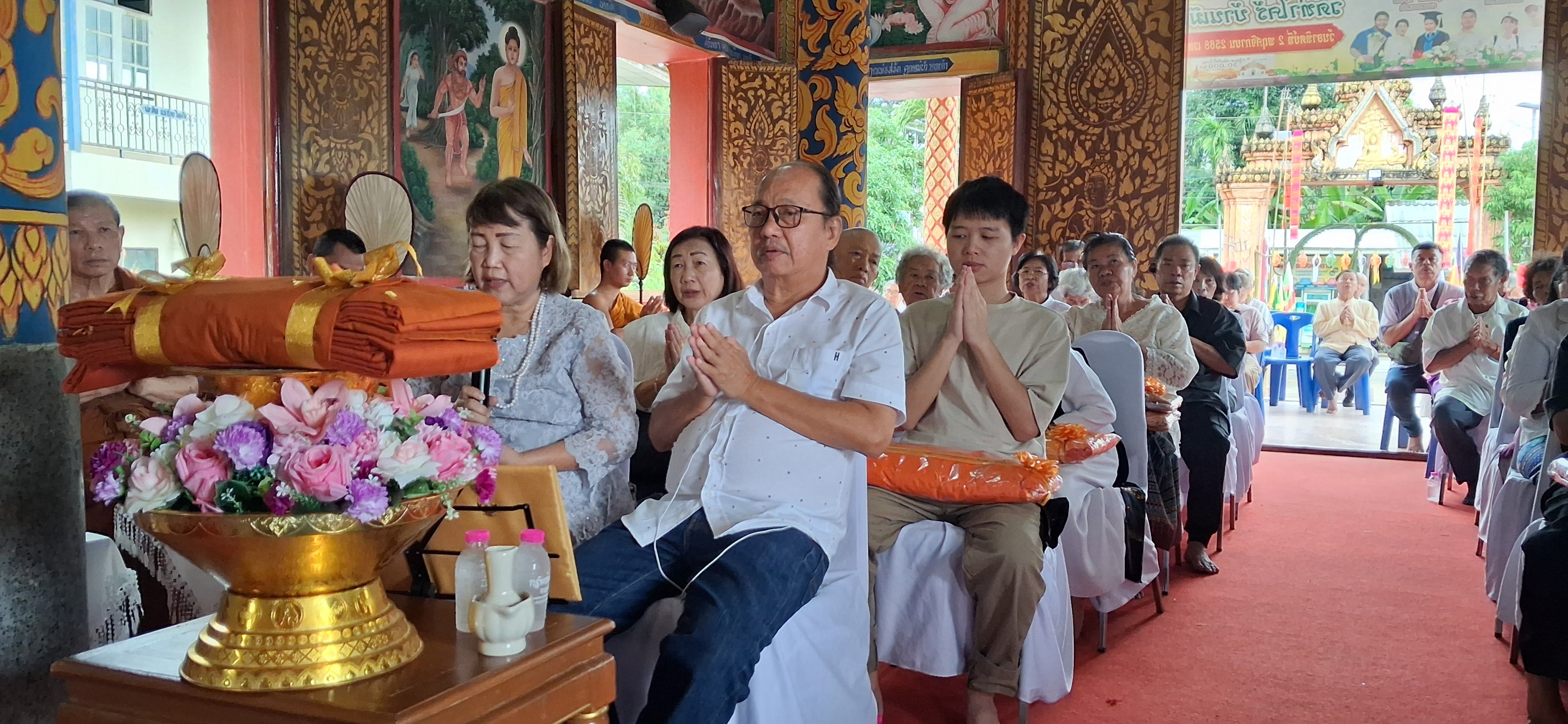 ภาพร่วมพิธีกรรมวัดท่าไคร้