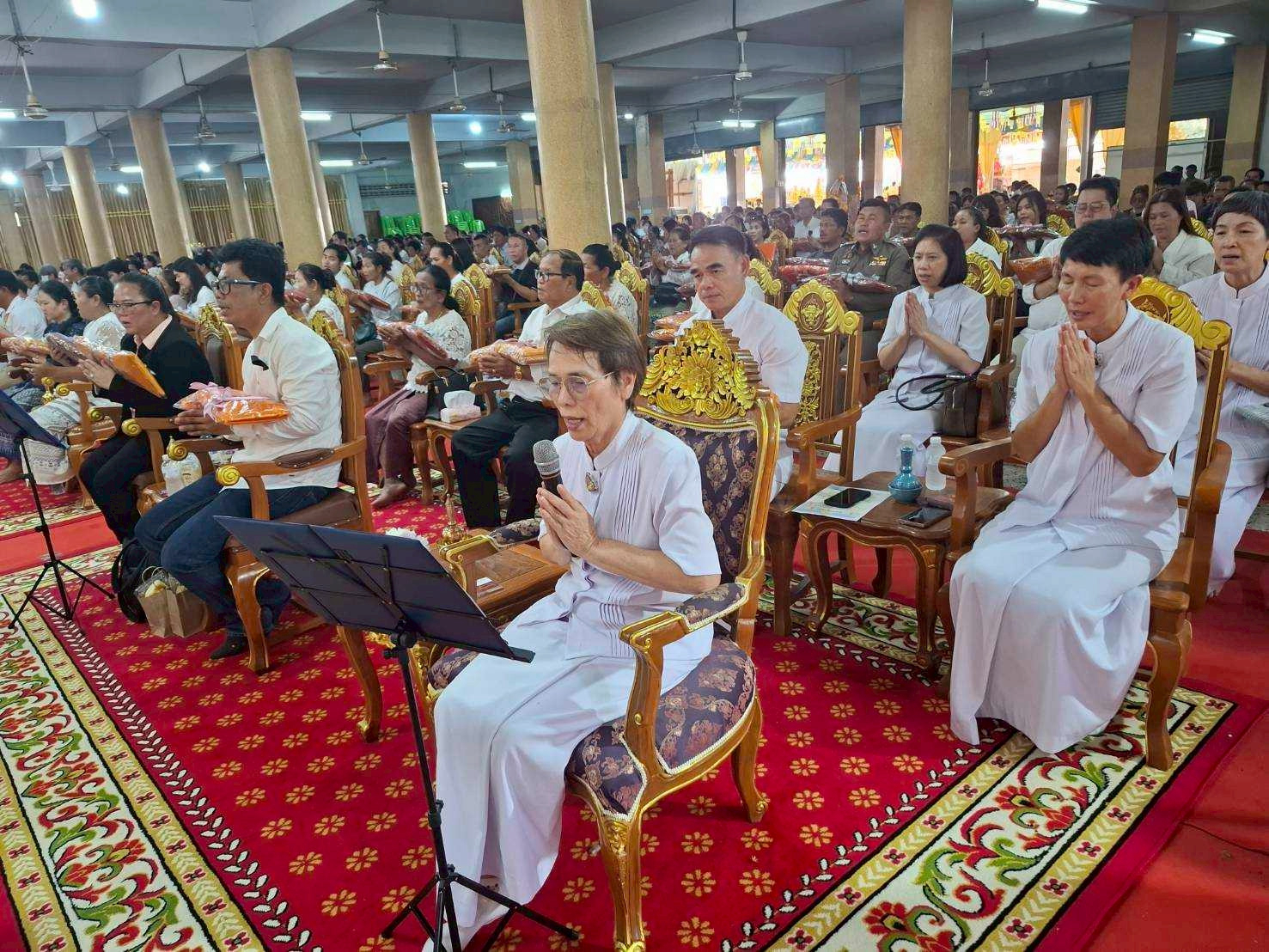 ภาพกล่าวคำถวายกฐินวัดหนองโพ