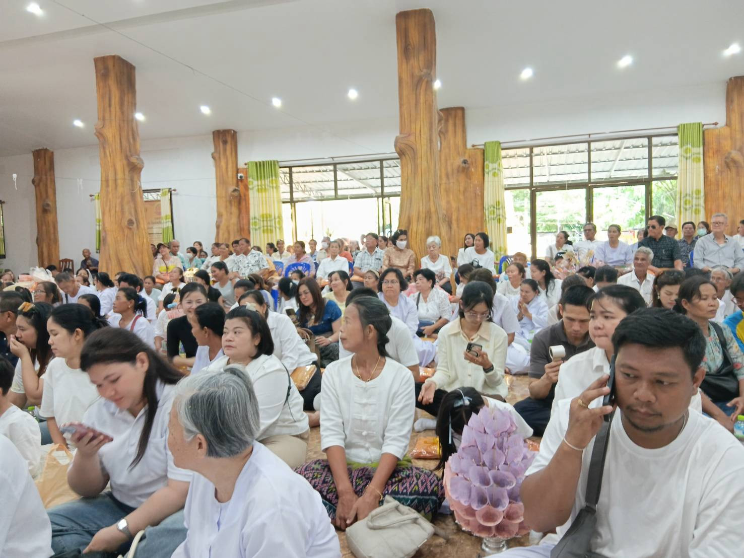 ภาพร่วมพิธีกรรมวัดชัยมงคลวนาราม