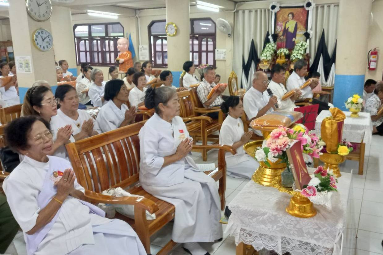 ภาพกล่าวคำถวายกฐินวัดจอมแจ้ง