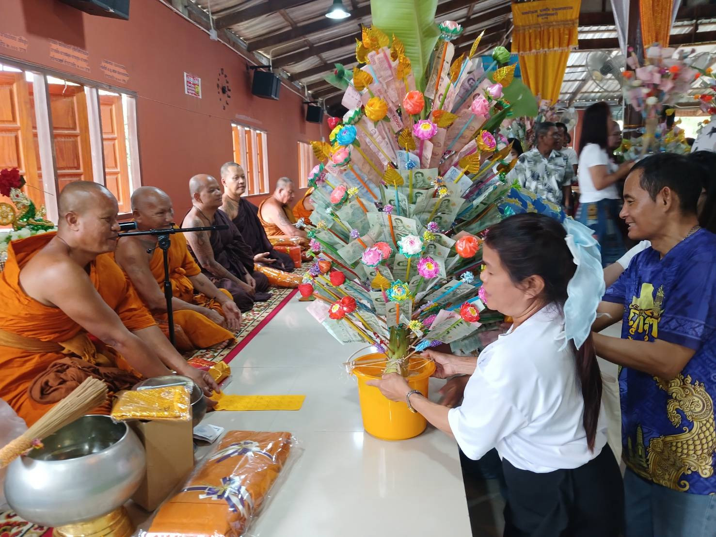 ภาพร่วมพิธีกรรมวัดทัพพระยา
