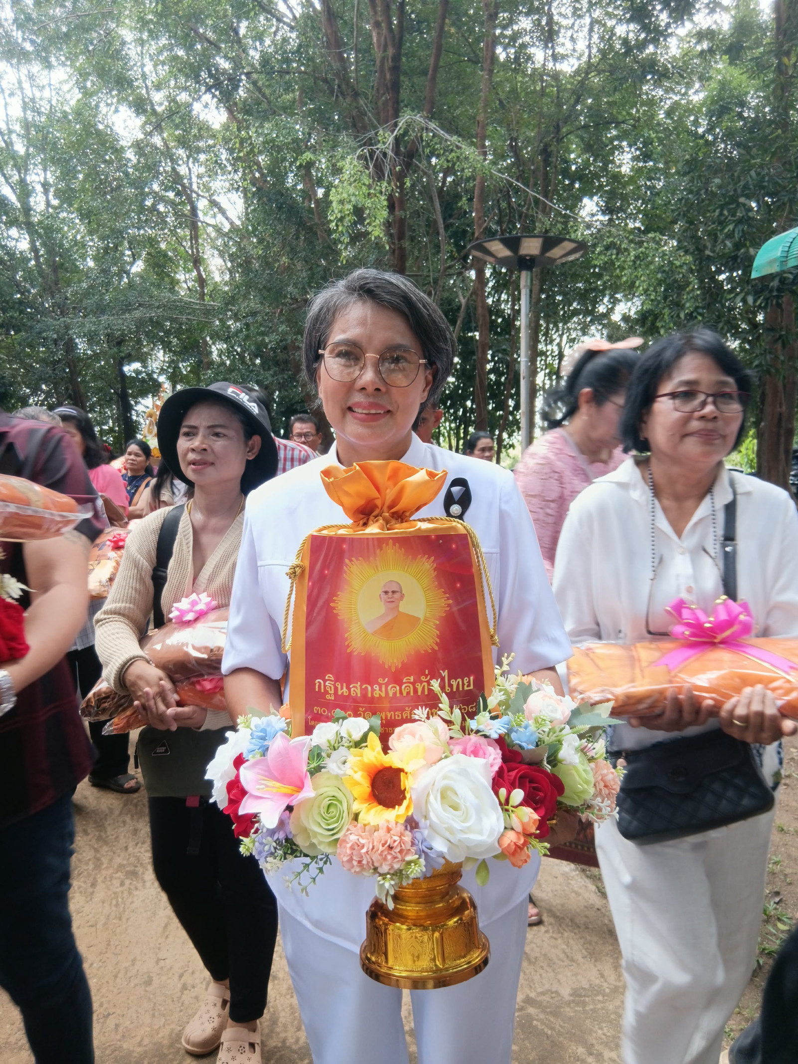 ภาพร่วมพิธีกรรมวัดวาปีรัตนาราม(หัวบึง)