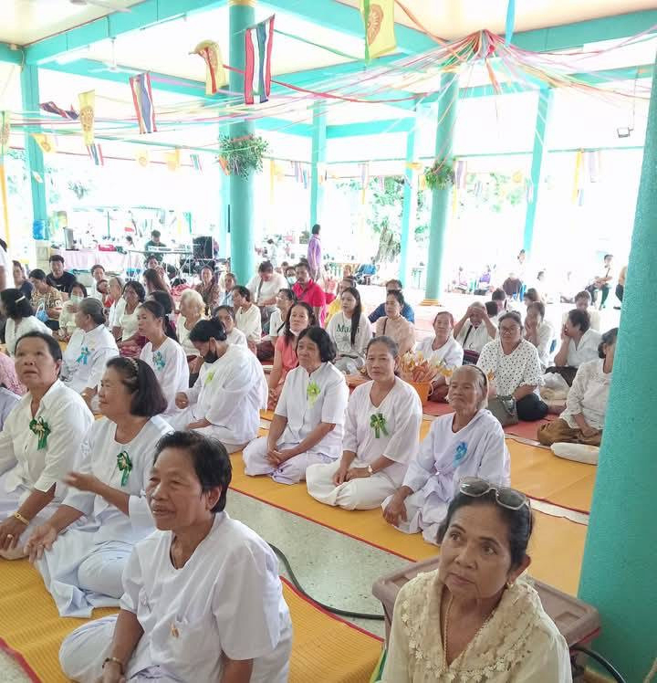 ภาพร่วมพิธีกรรมวัดหนองหัวฟาน