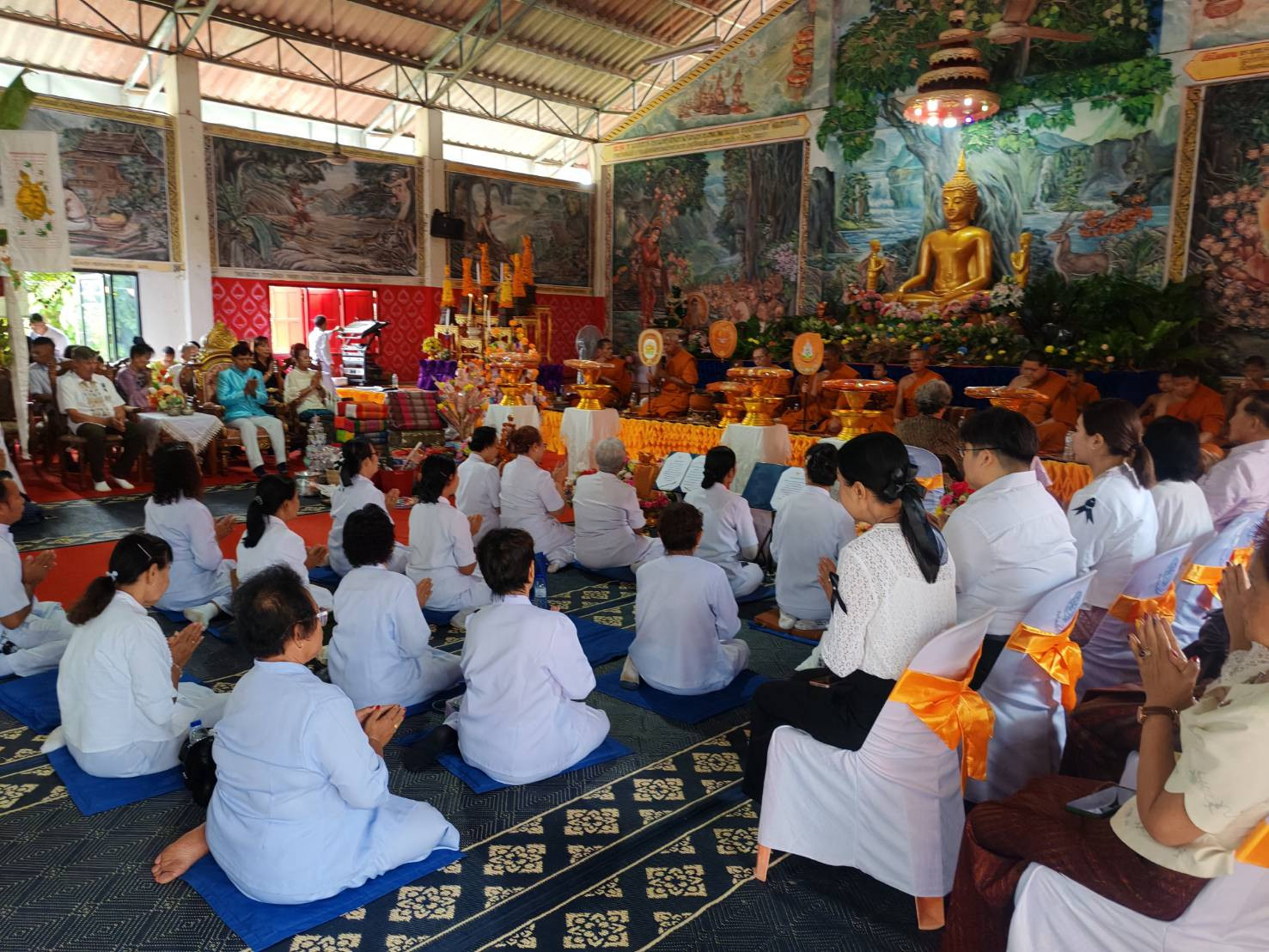 ภาพร่วมพิธีกรรมวัดโสมสันตยาราม