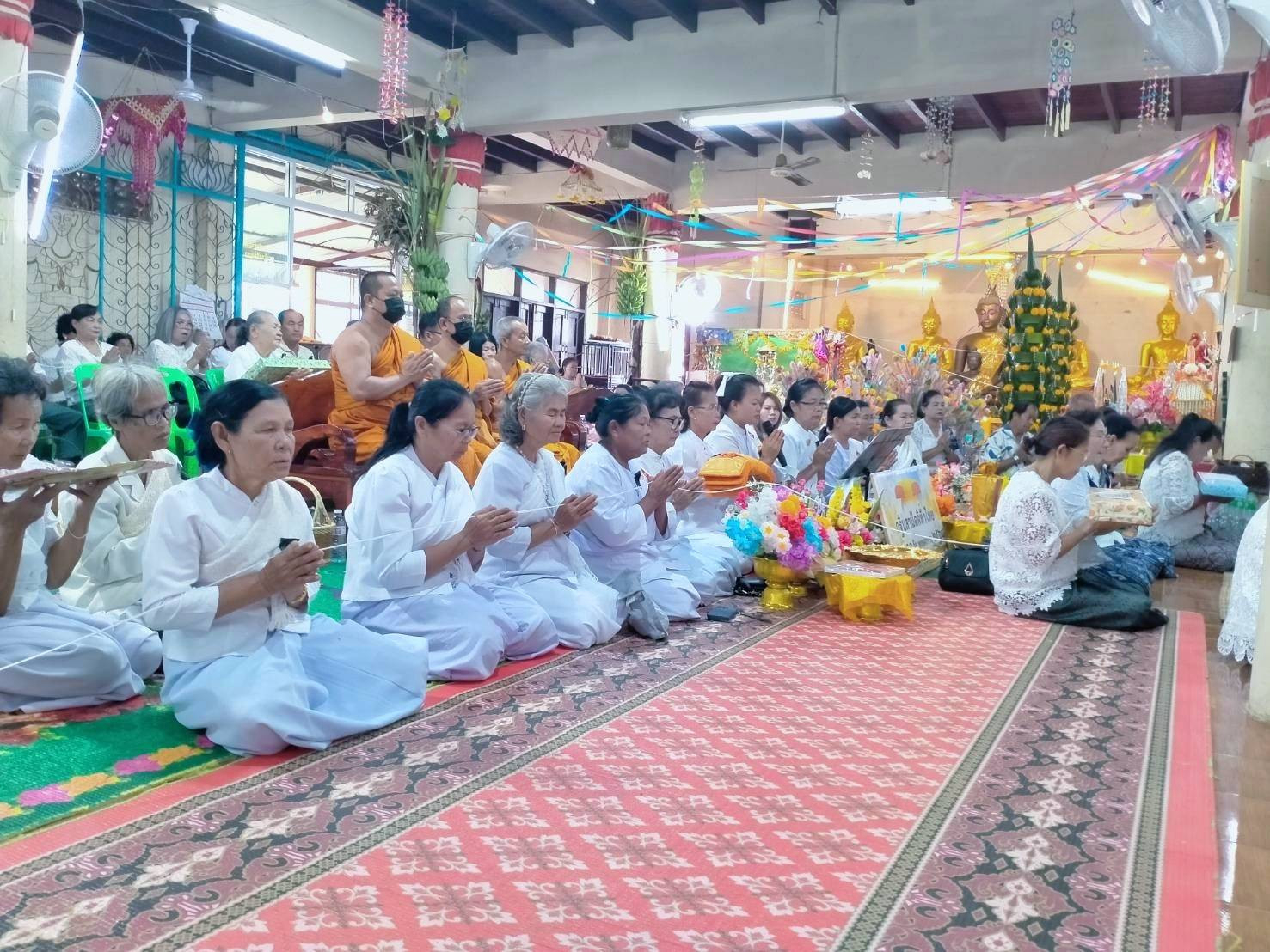 ภาพร่วมพิธีกรรมวัดสมศรีสะอาด