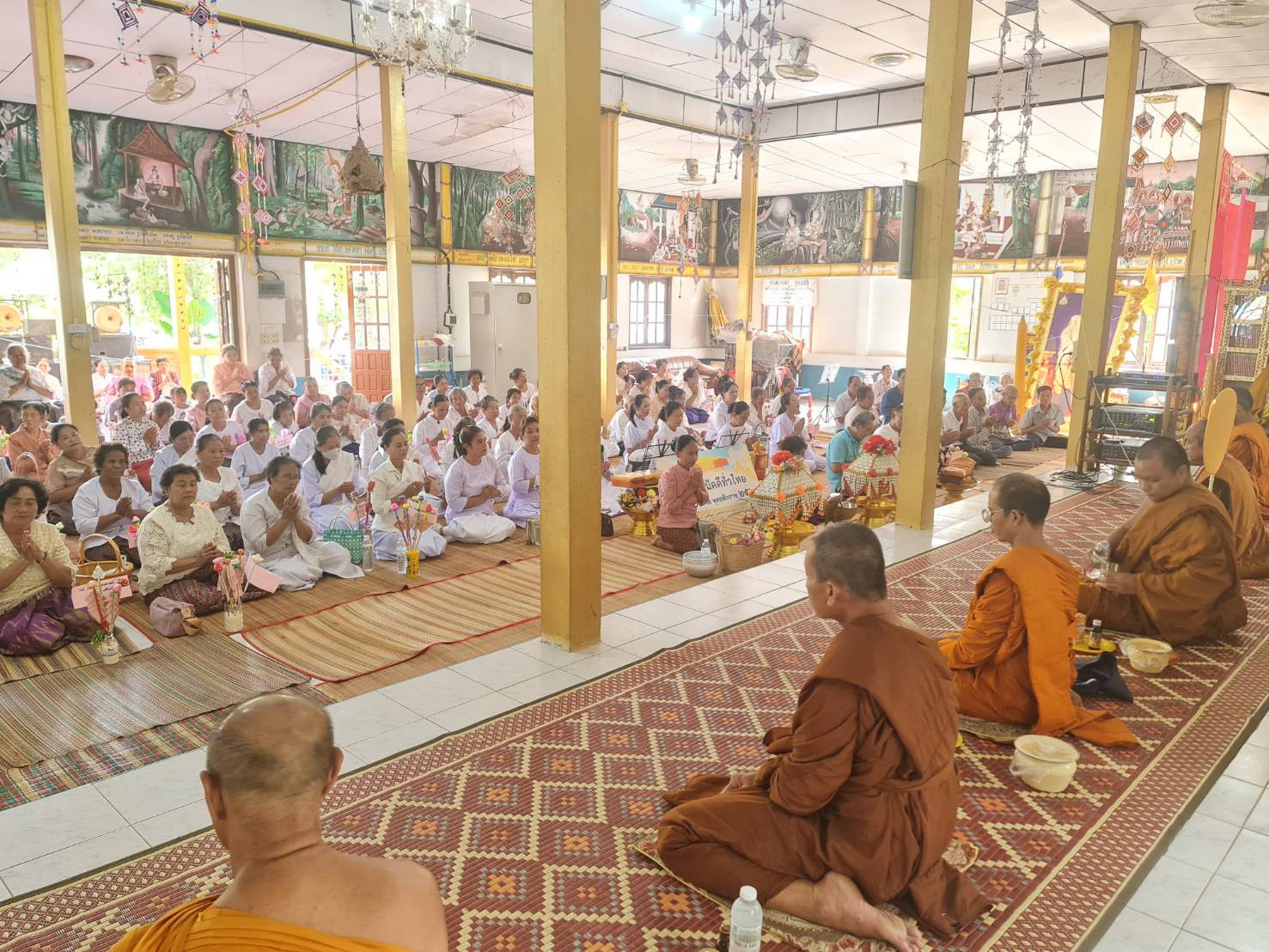 ภาพร่วมพิธีกรรมวัดป่าเจริญพร