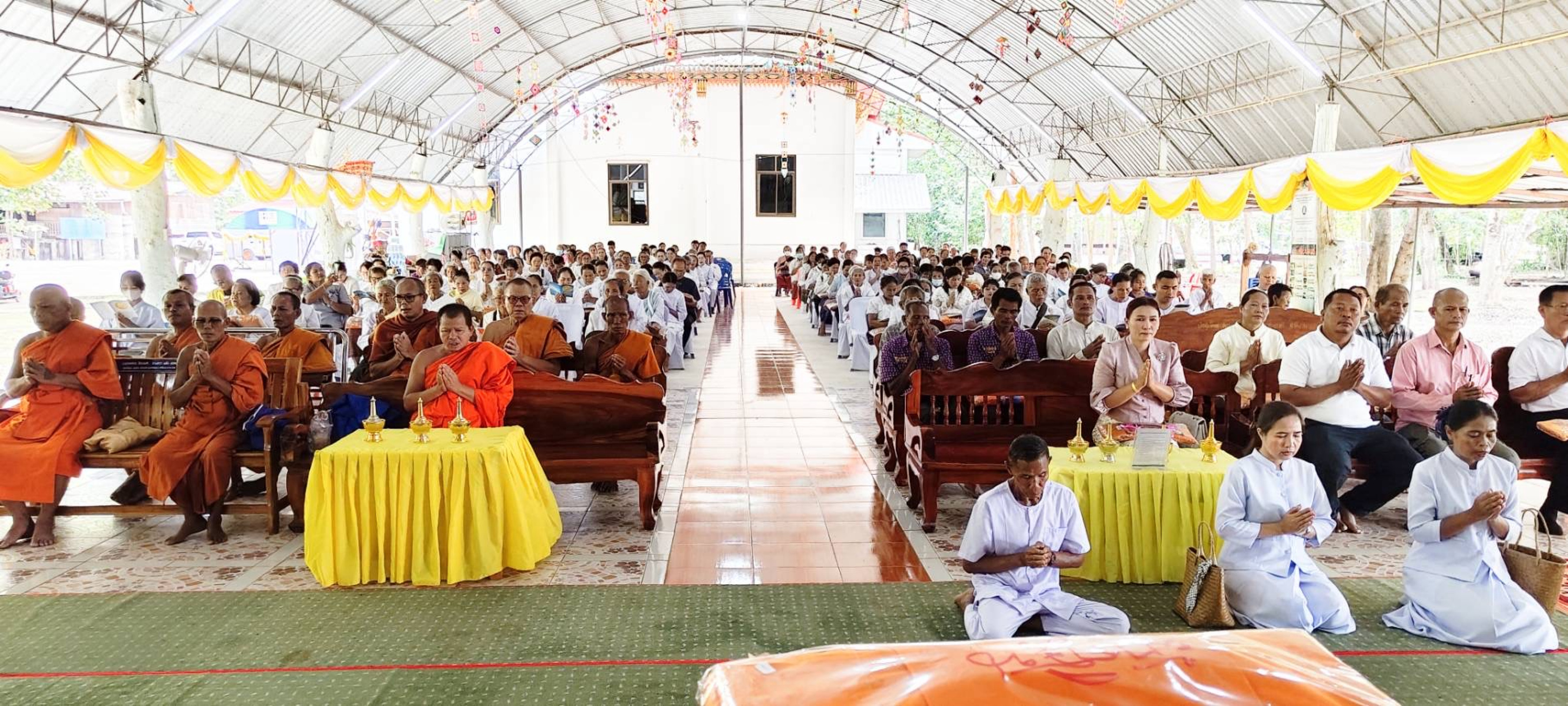 ภาพร่วมพิธีกรรมวัดศิลาวรรณ