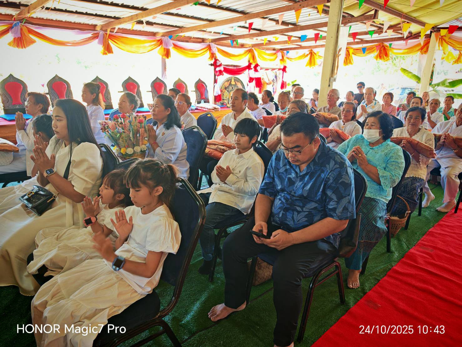 ภาพร่วมพิธีกรรมธุดงคสถานศรีโคตบูร