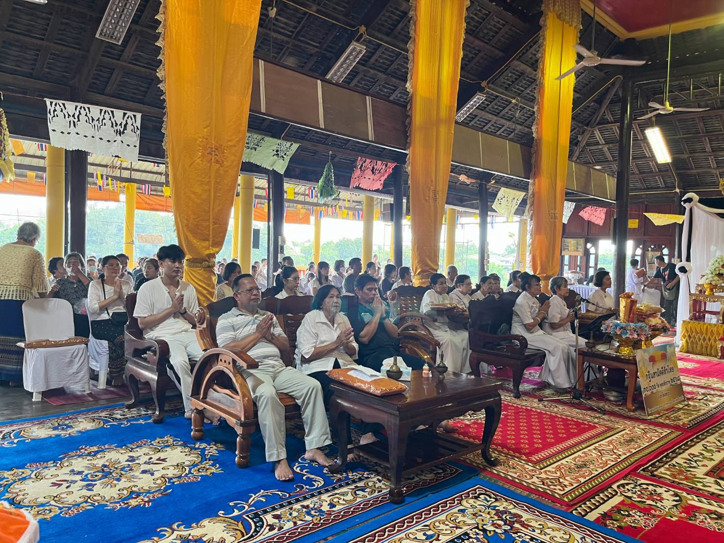 ภาพร่วมพิธีกรรมวัดโพธิ์เทพประสิทธิ์