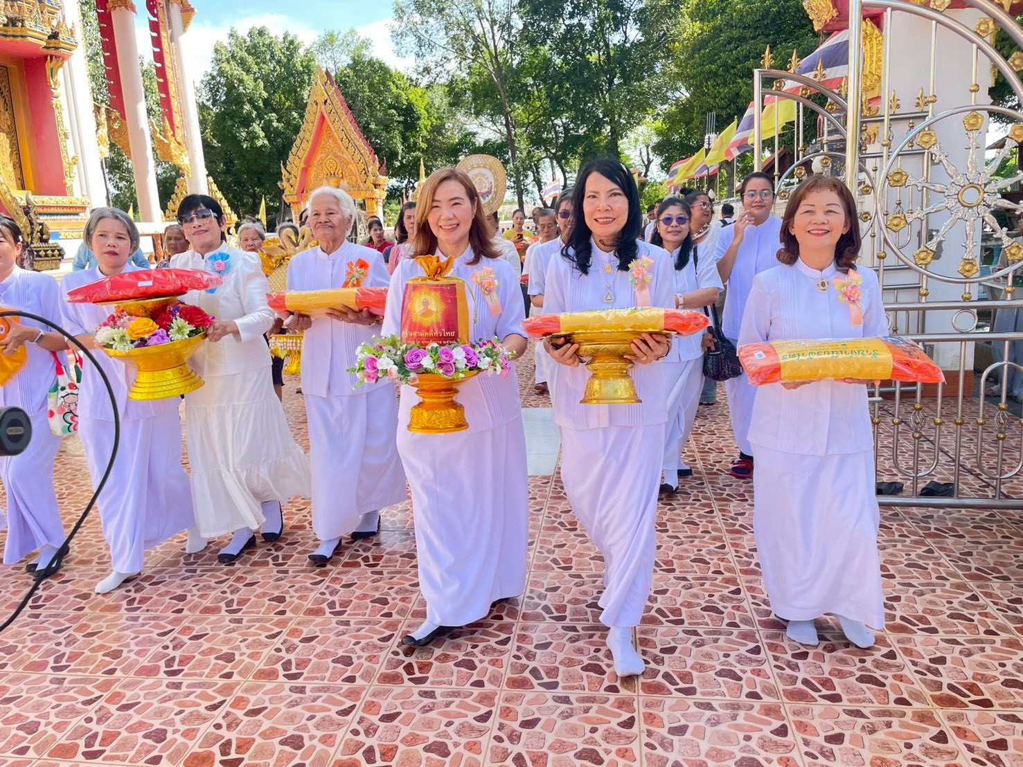 ภาพร่วมพิธีกรรมวัดสันติธรรมราษฎร์บำรุง