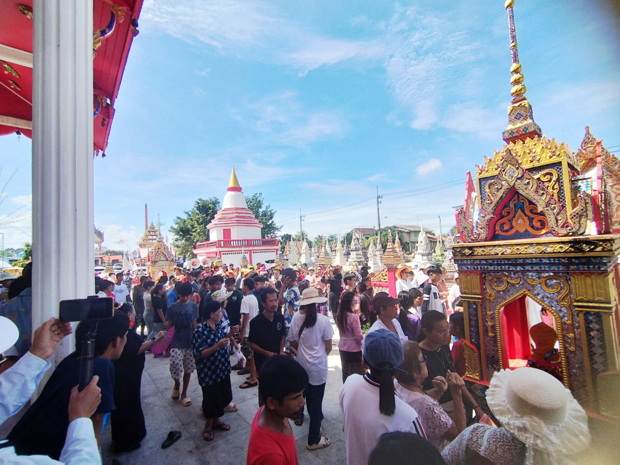 ภาพร่วมพิธีกรรมวัดโคกปีบ