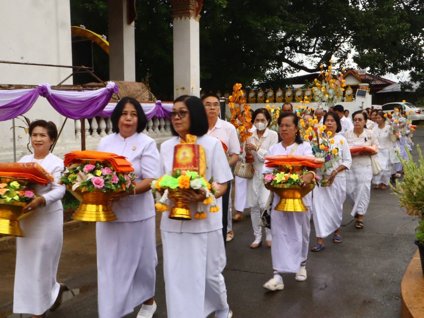 ภาพร่วมขบวนกฐินวัดสุนทรนิวาส