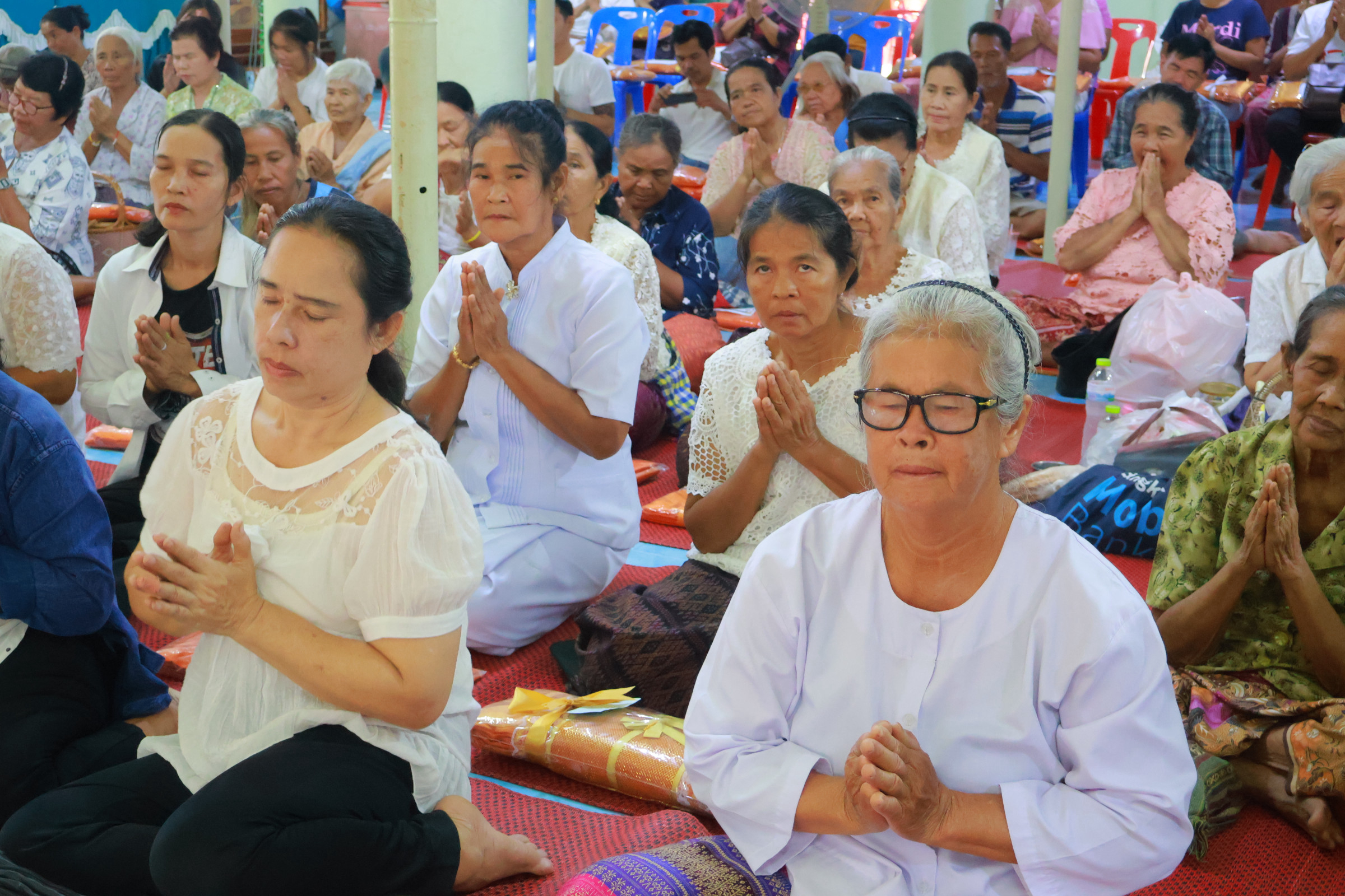 ภาพร่วมพิธีกรรมวัดโซกเปือย