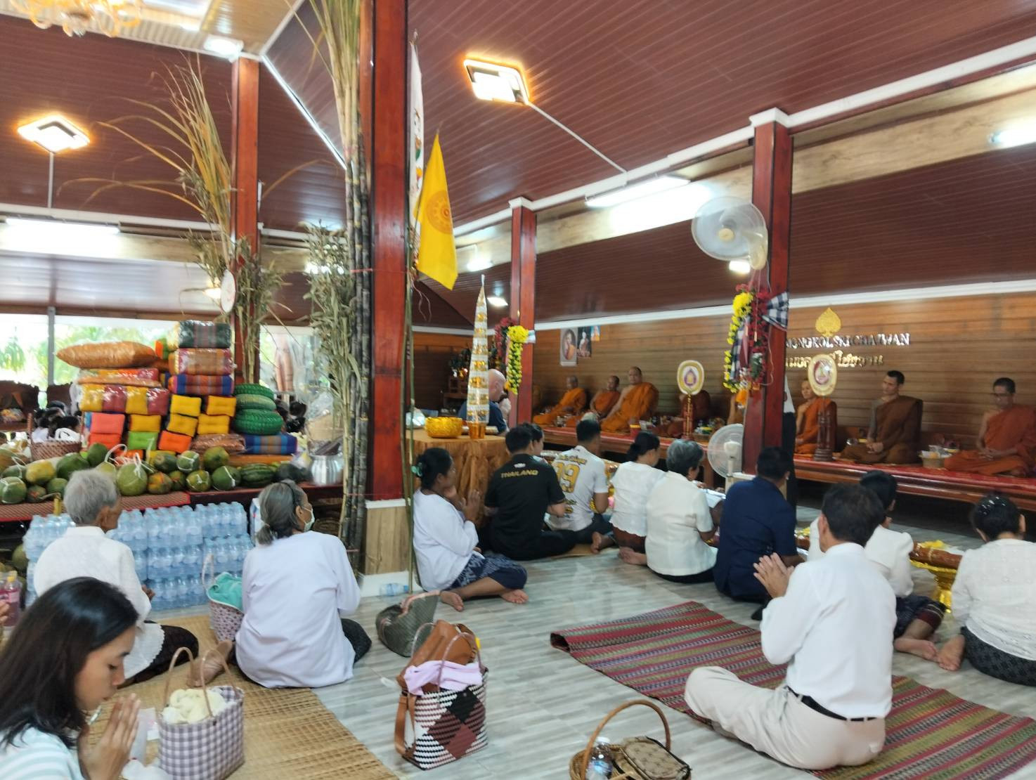 ภาพร่วมพิธีกรรมวัดมงคลศรีไชยวาน