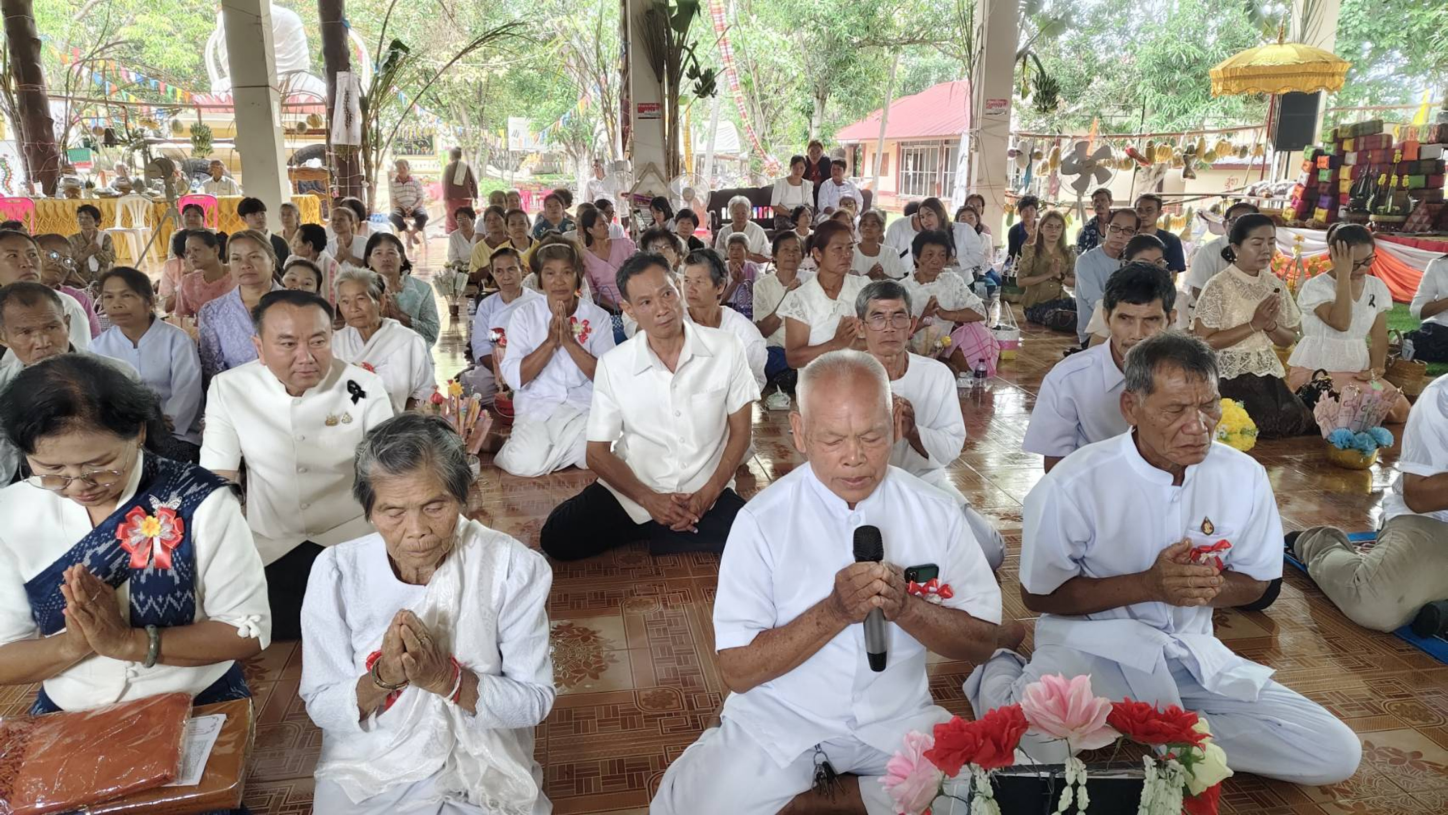 ภาพกล่าวคำถวายกฐินวัดคำศิริ