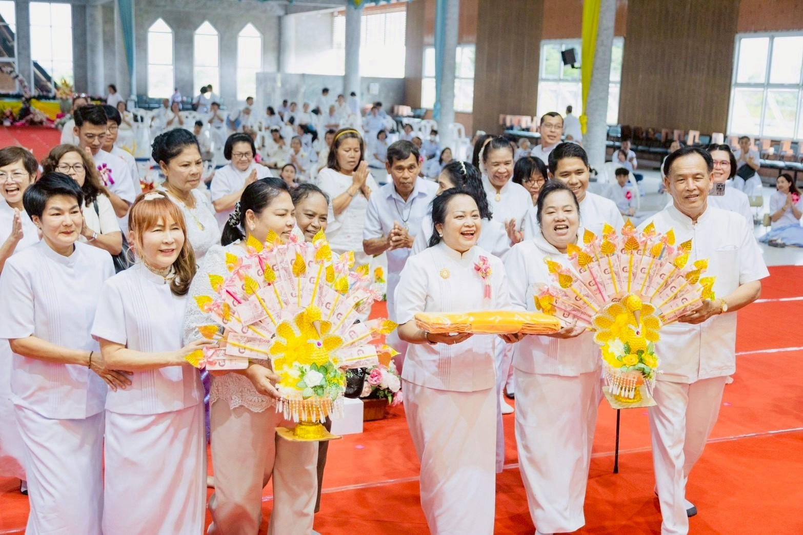 ภาพร่วมพิธีกรรมศูนย์ปฏิบัติธรรมสมุทรปราการ