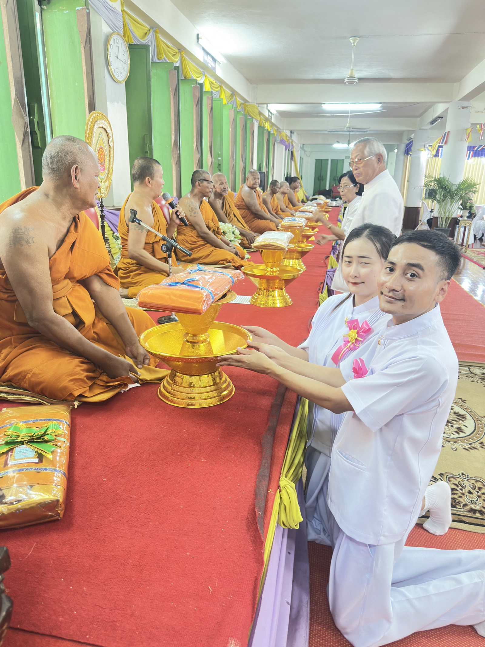 ภาพร่วมพิธีกรรมวัดกระเจียว