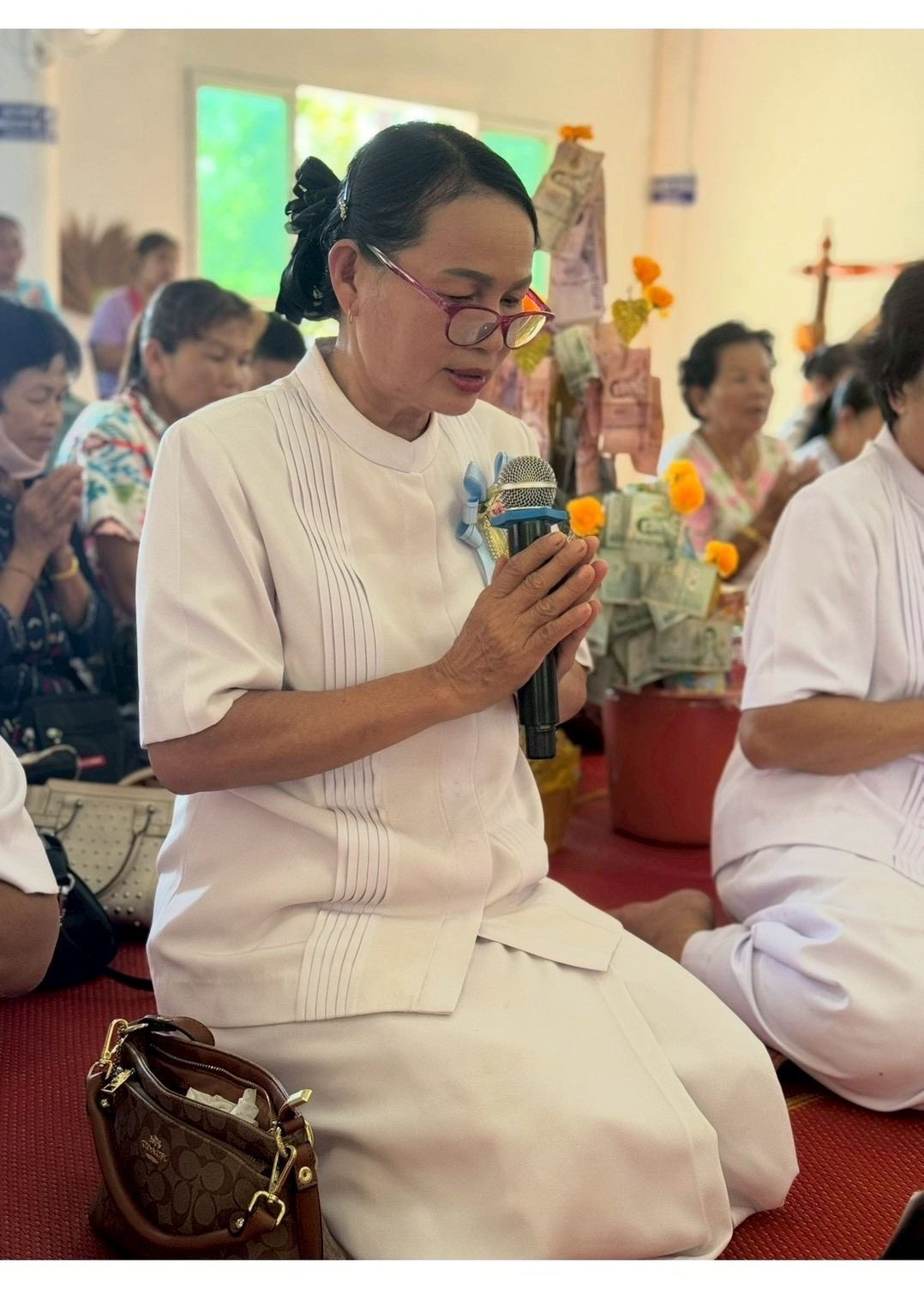 ภาพกล่าวคำถวายกฐินศูนย์ปฏิบัติธรรมวรธรรม