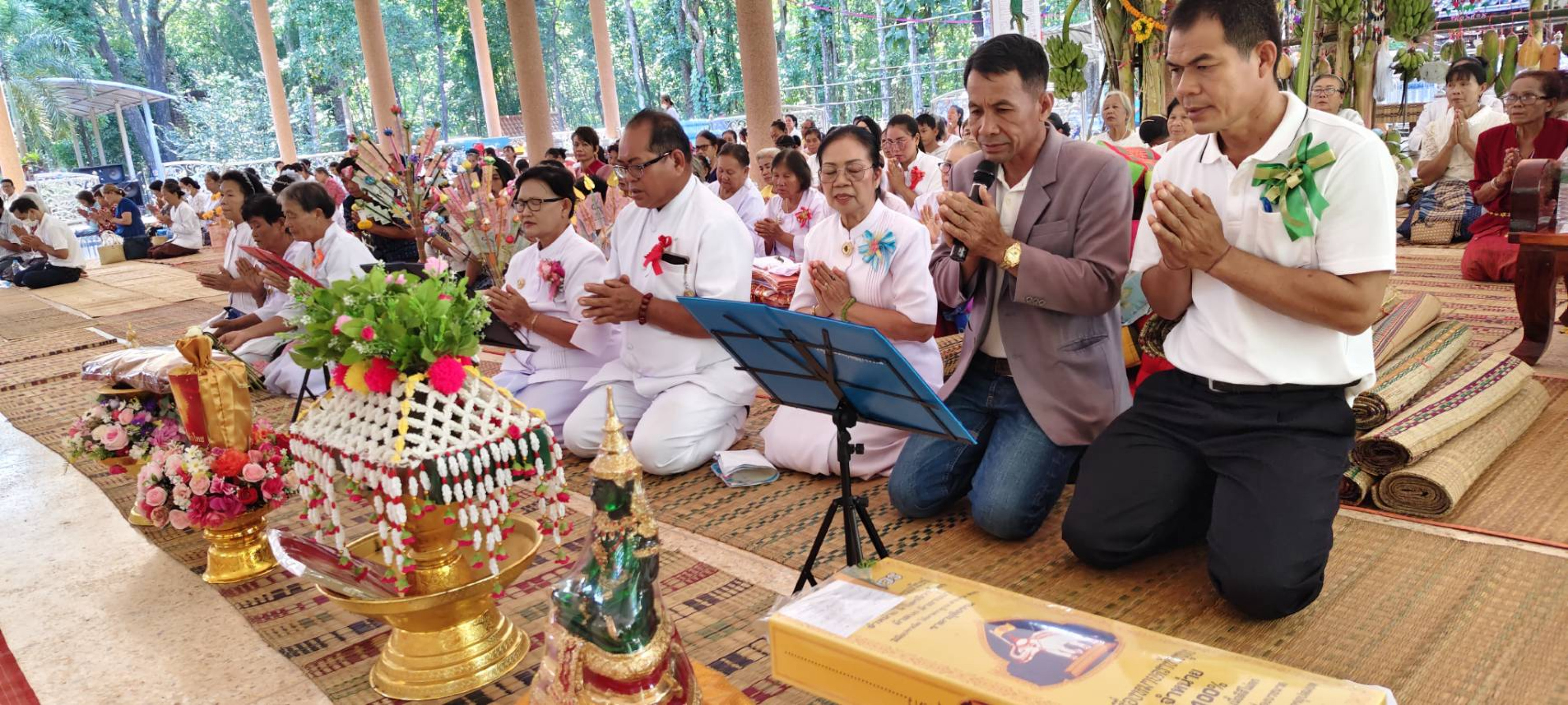 ภาพร่วมพิธีกรรมสำนักสงฆ์วัดป่าบ๋าบิ่ง