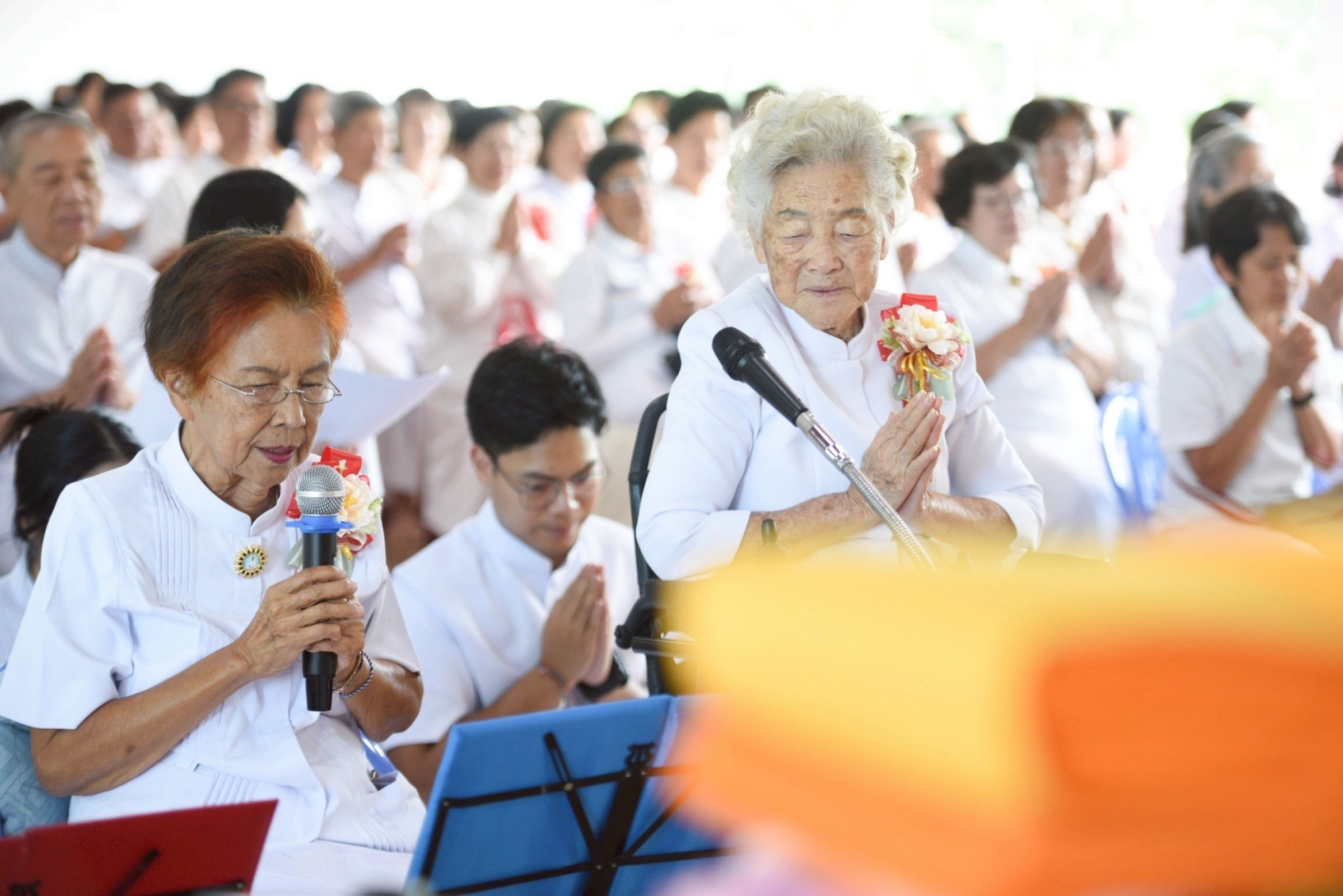 ภาพกล่าวคำถวายกฐินศูนย์ปฏิบัติธรรมบ้านแก้วเรือนธรรม